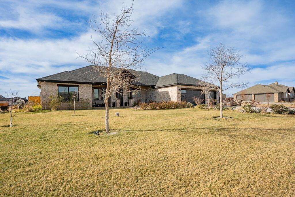9710 Highland Springs Drive Property Photo 3