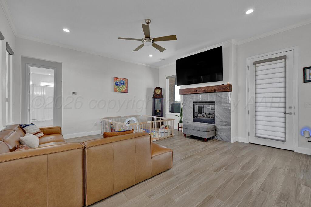 9710 Highland Springs Drive Property Photo 4