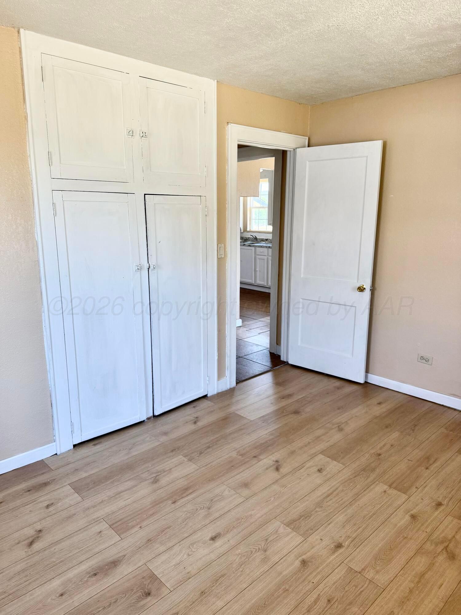 310 Coble Street Property Photo 5