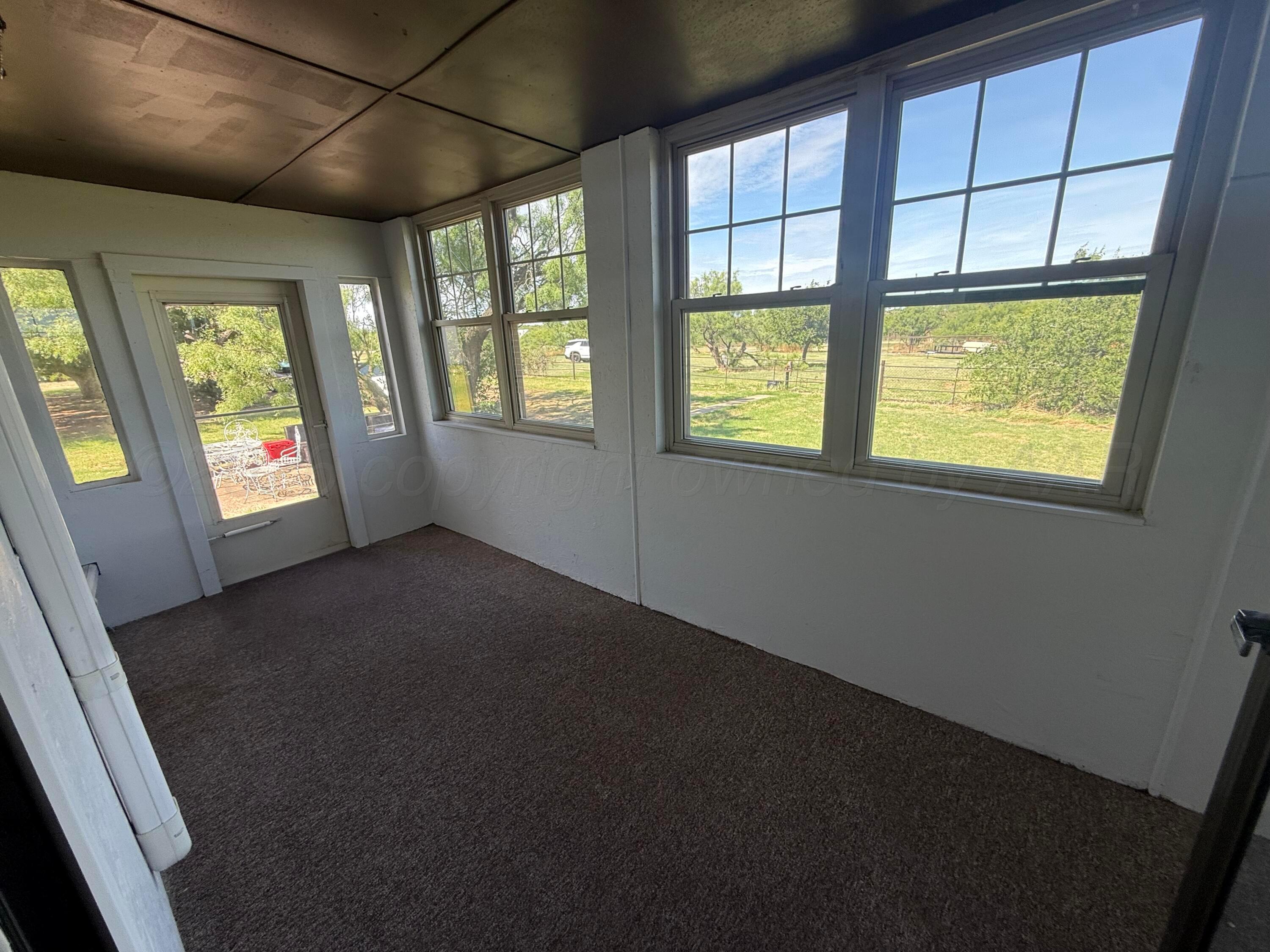 1800 Fairlanes Boulevard Property Photo 11