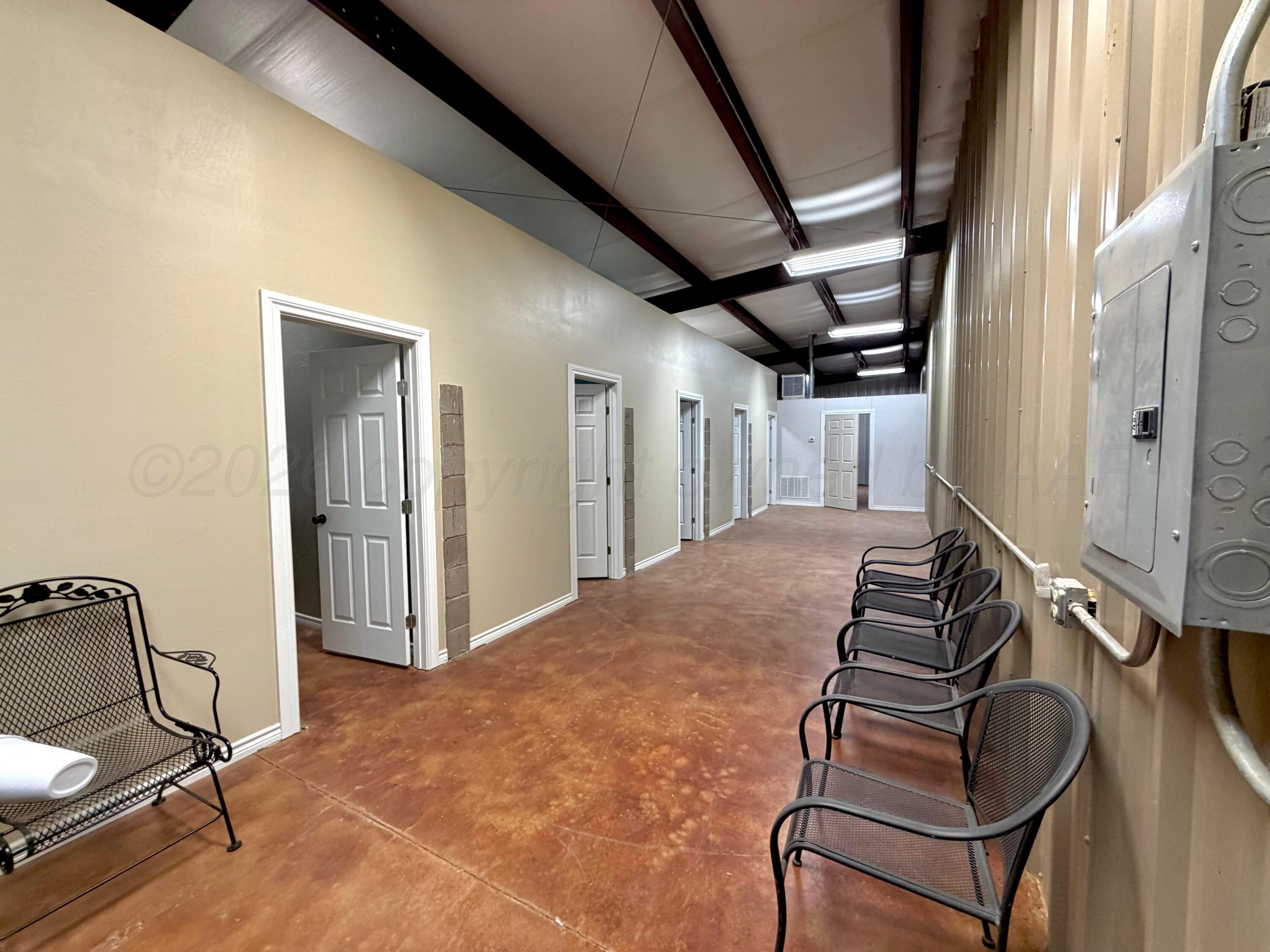 8708 Loop 171 Property Photo 35