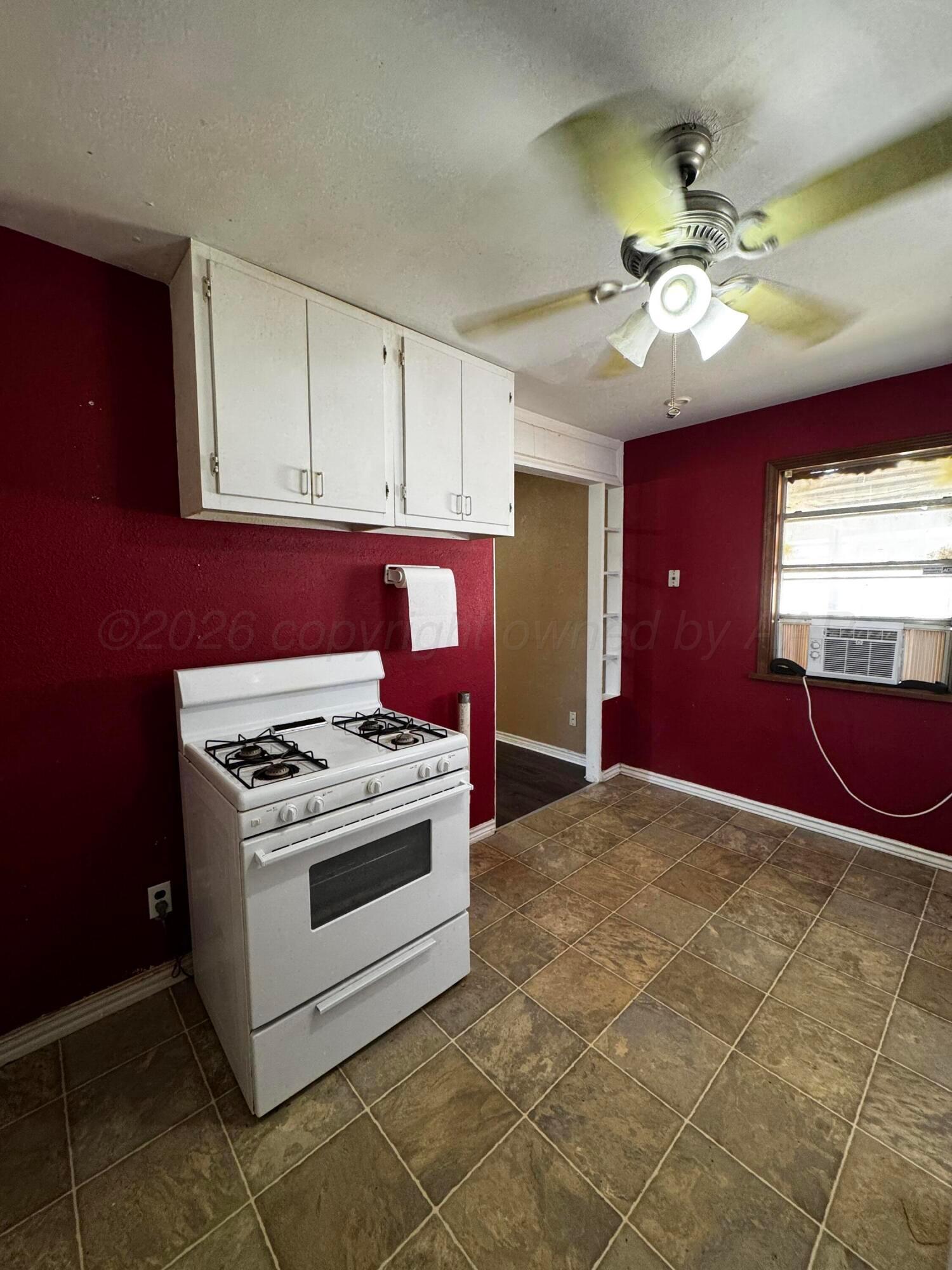 1606 N Roosevelt Street Property Photo 6
