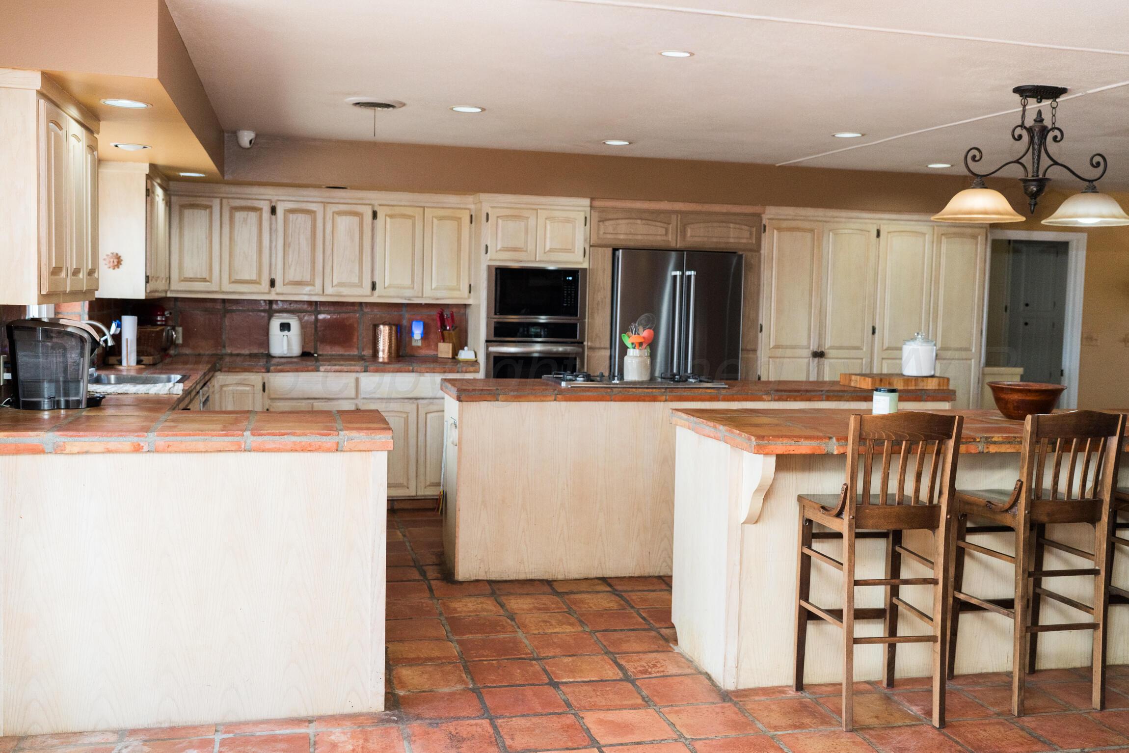 12177 Fm 2362 Property Photo 12