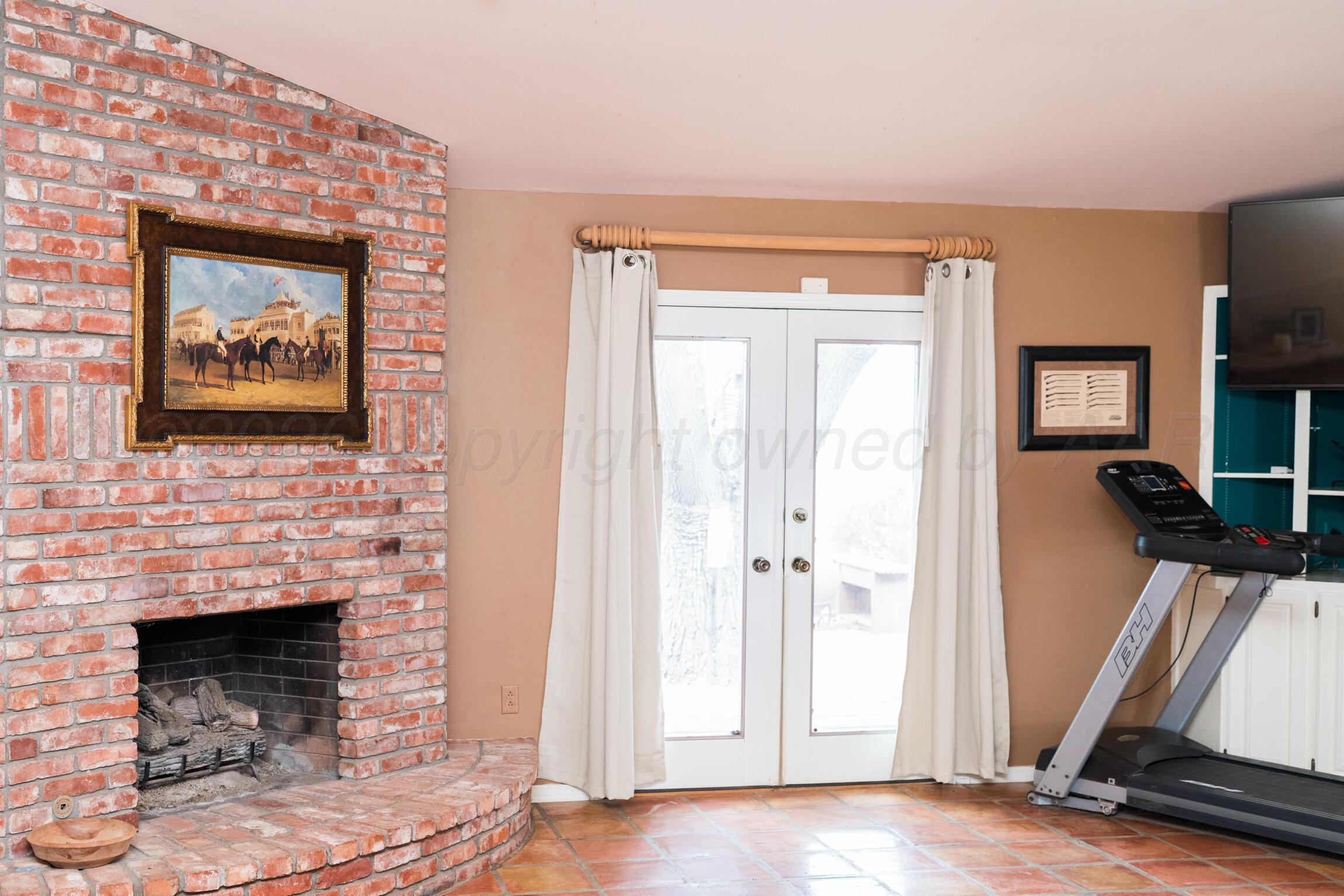 12177 Fm 2362 Property Photo 25