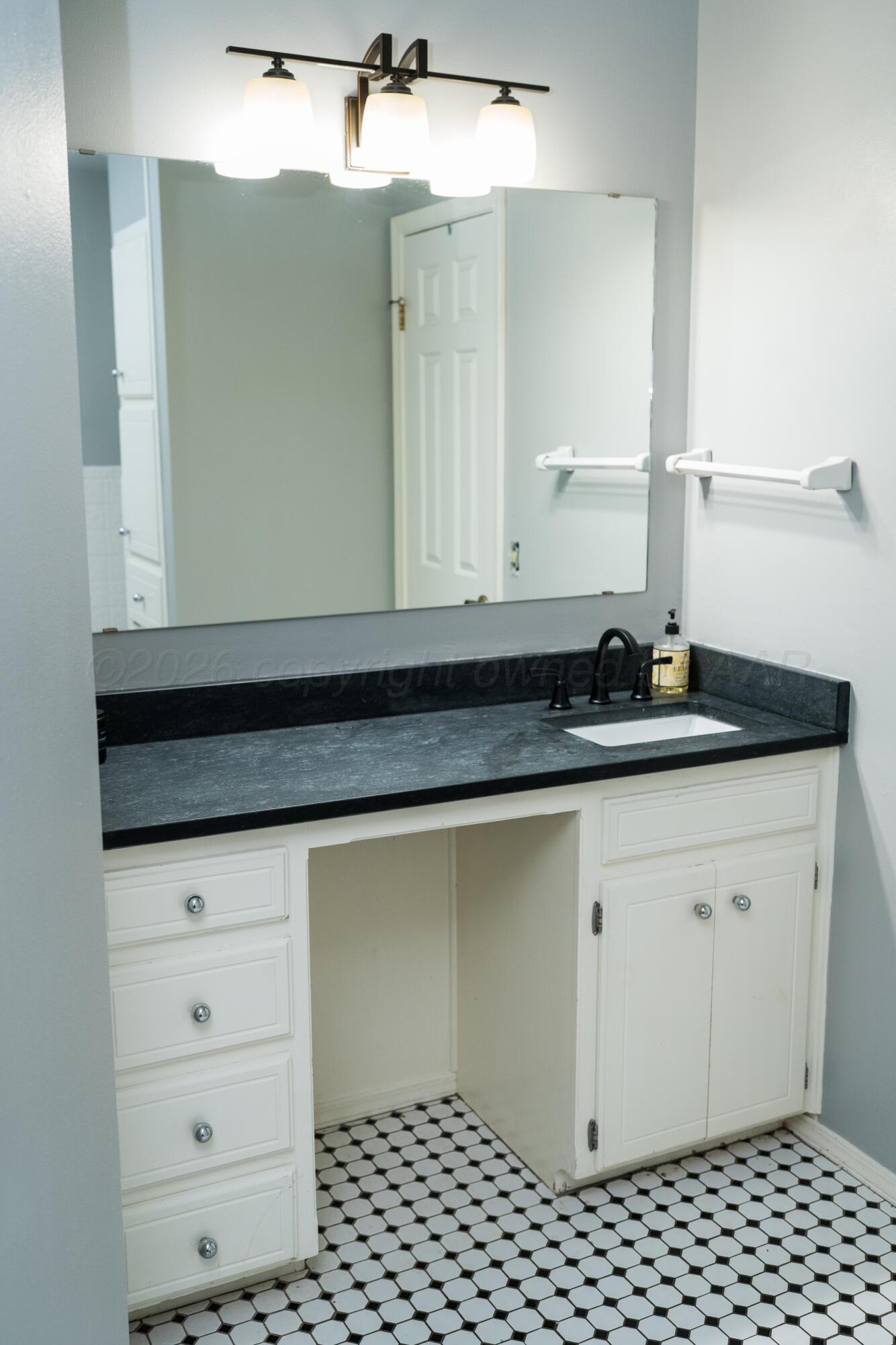 12177 Fm 2362 Property Photo 38