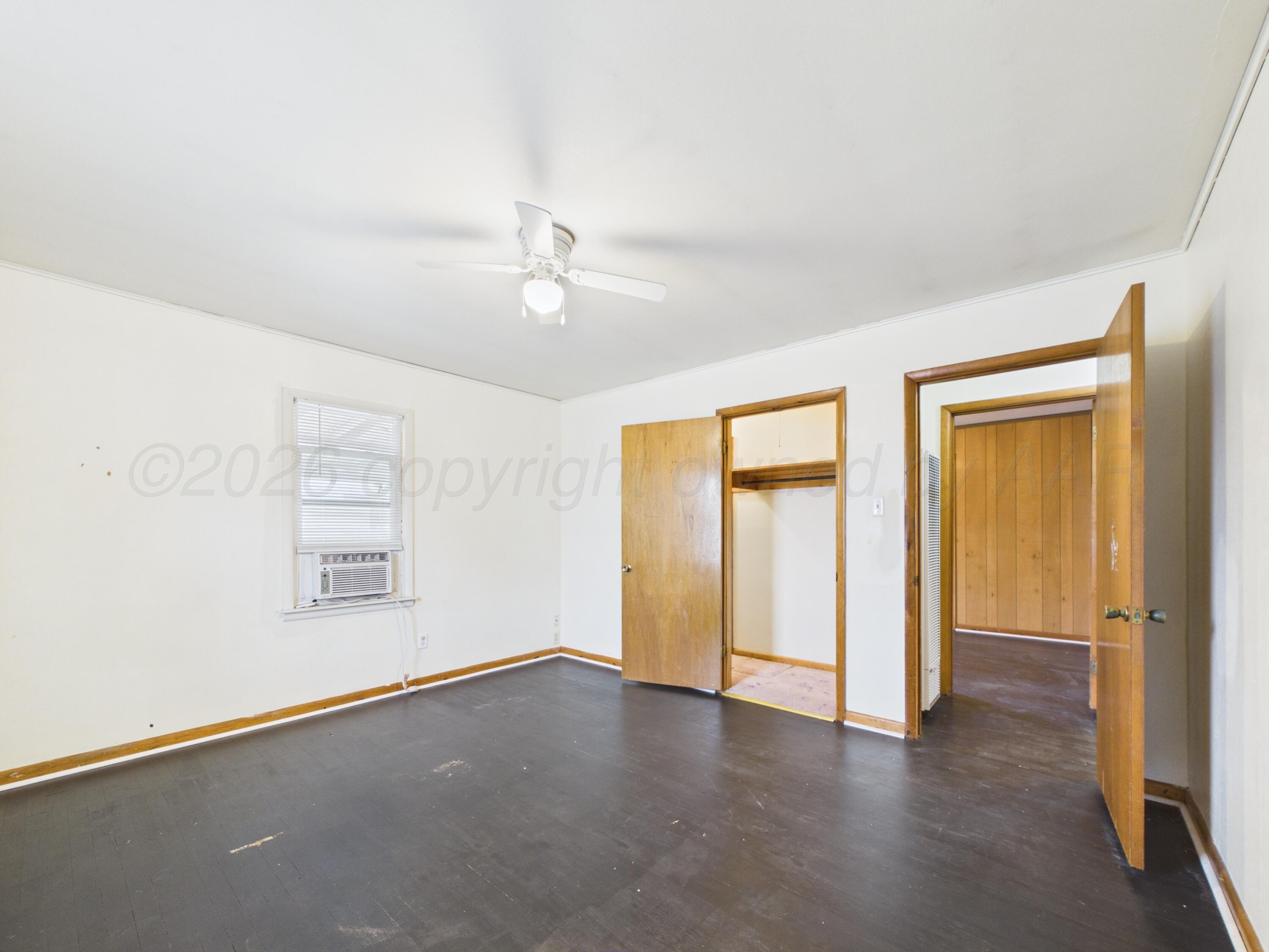 815 W Kingsmill Avenue Property Photo 8