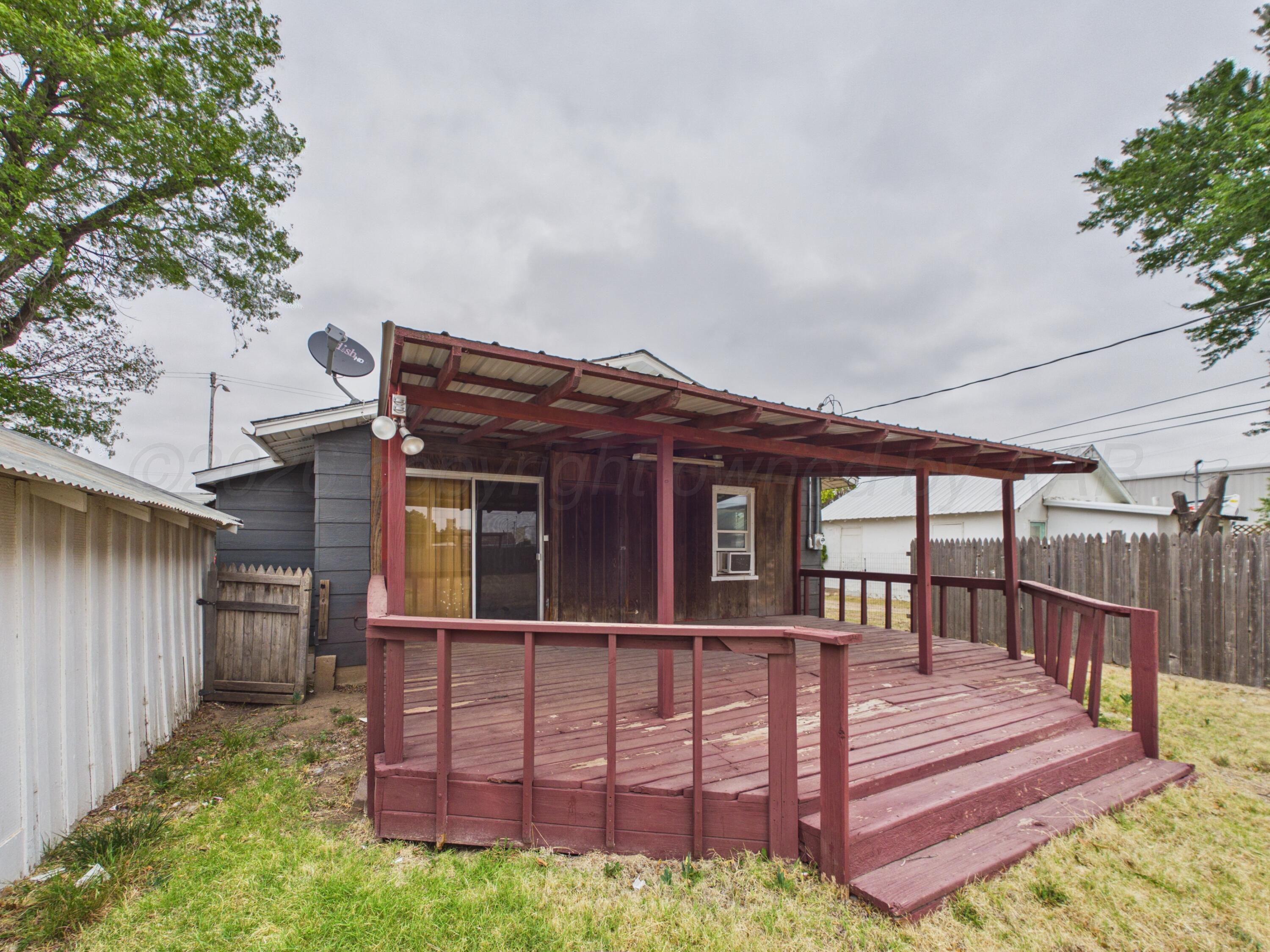 815 W Kingsmill Avenue Property Photo 19