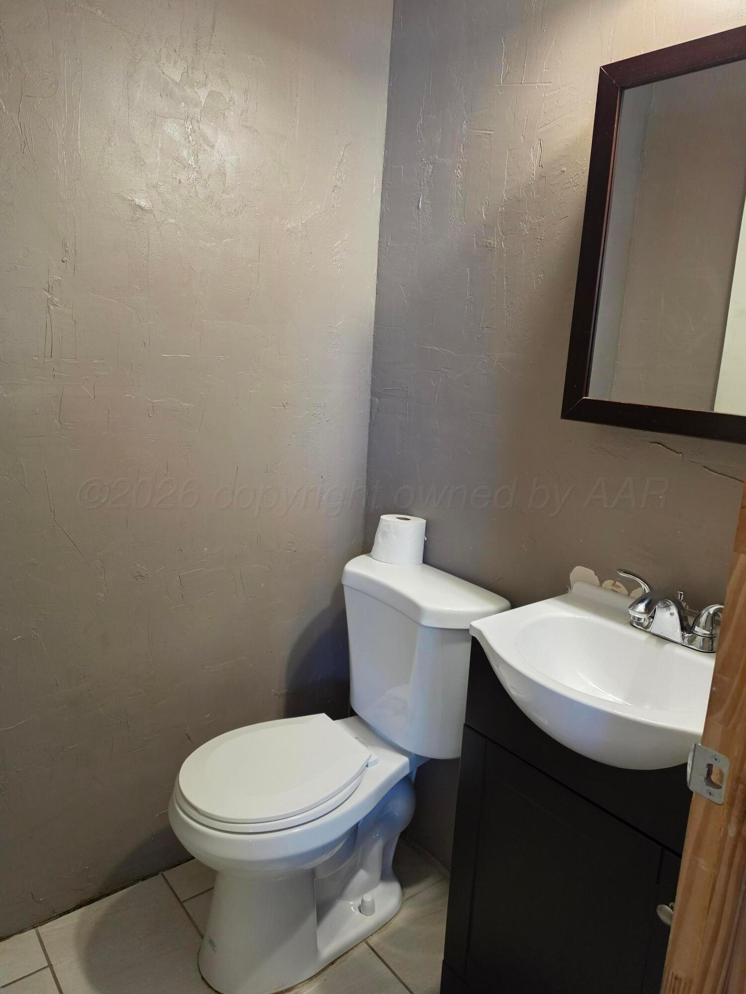 806 Avenue R Property Photo 6