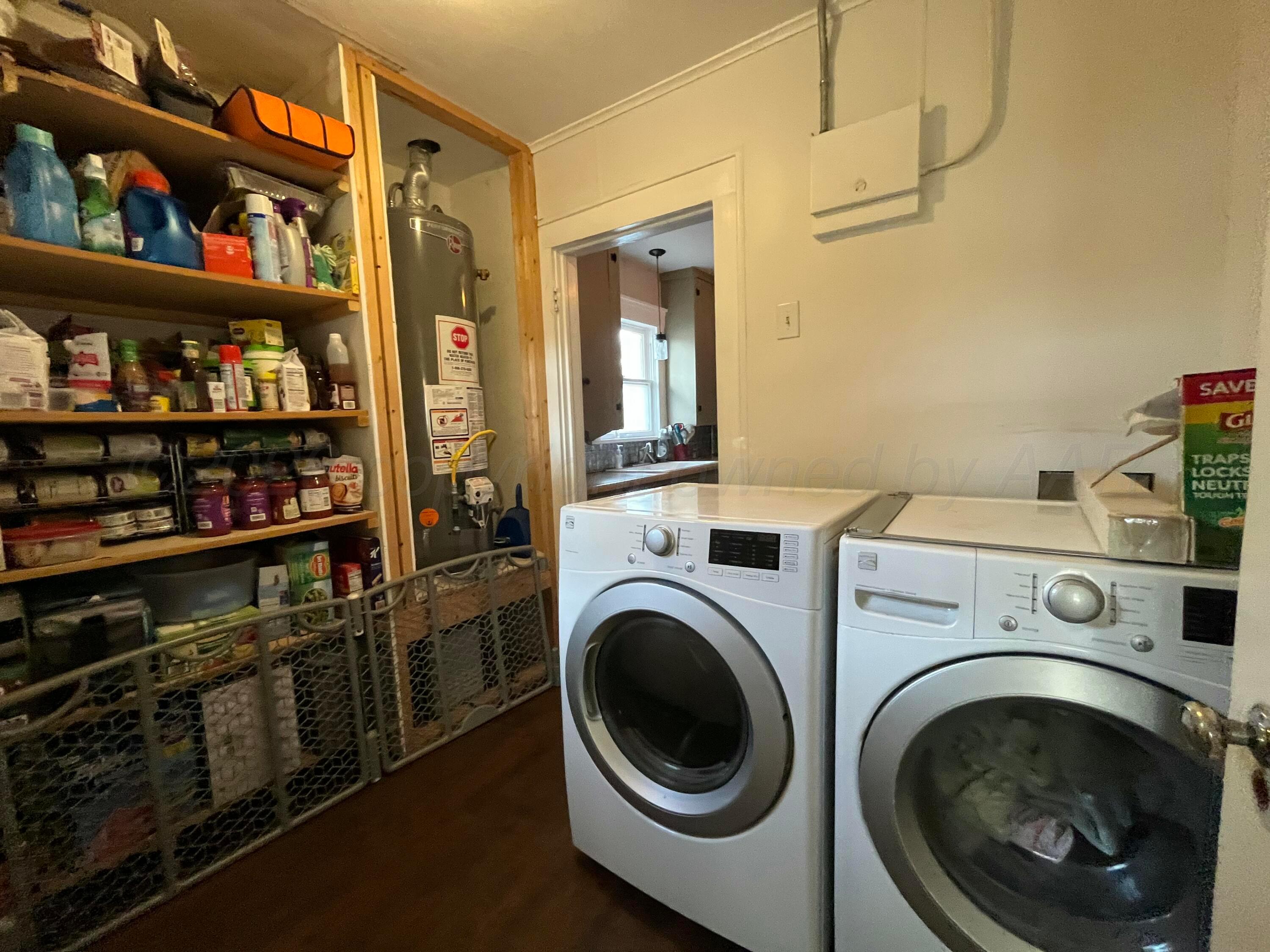 1704 S Hughes Street Property Photo 18