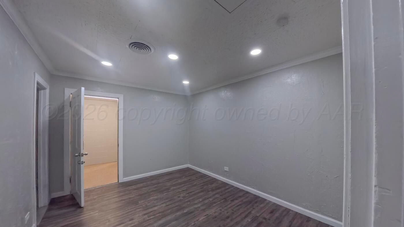 1502 S Lipscomb Street Property Photo 12
