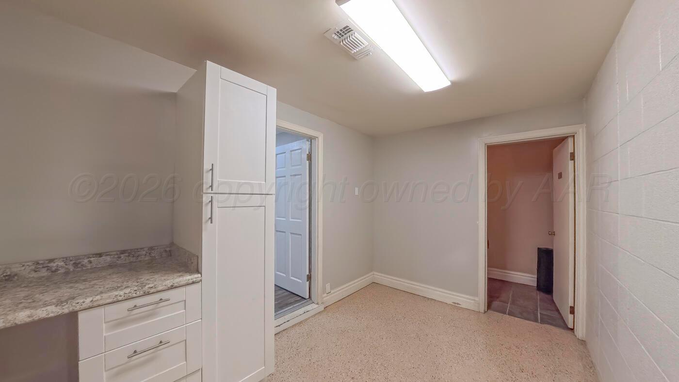1502 S Lipscomb Street Property Photo 18