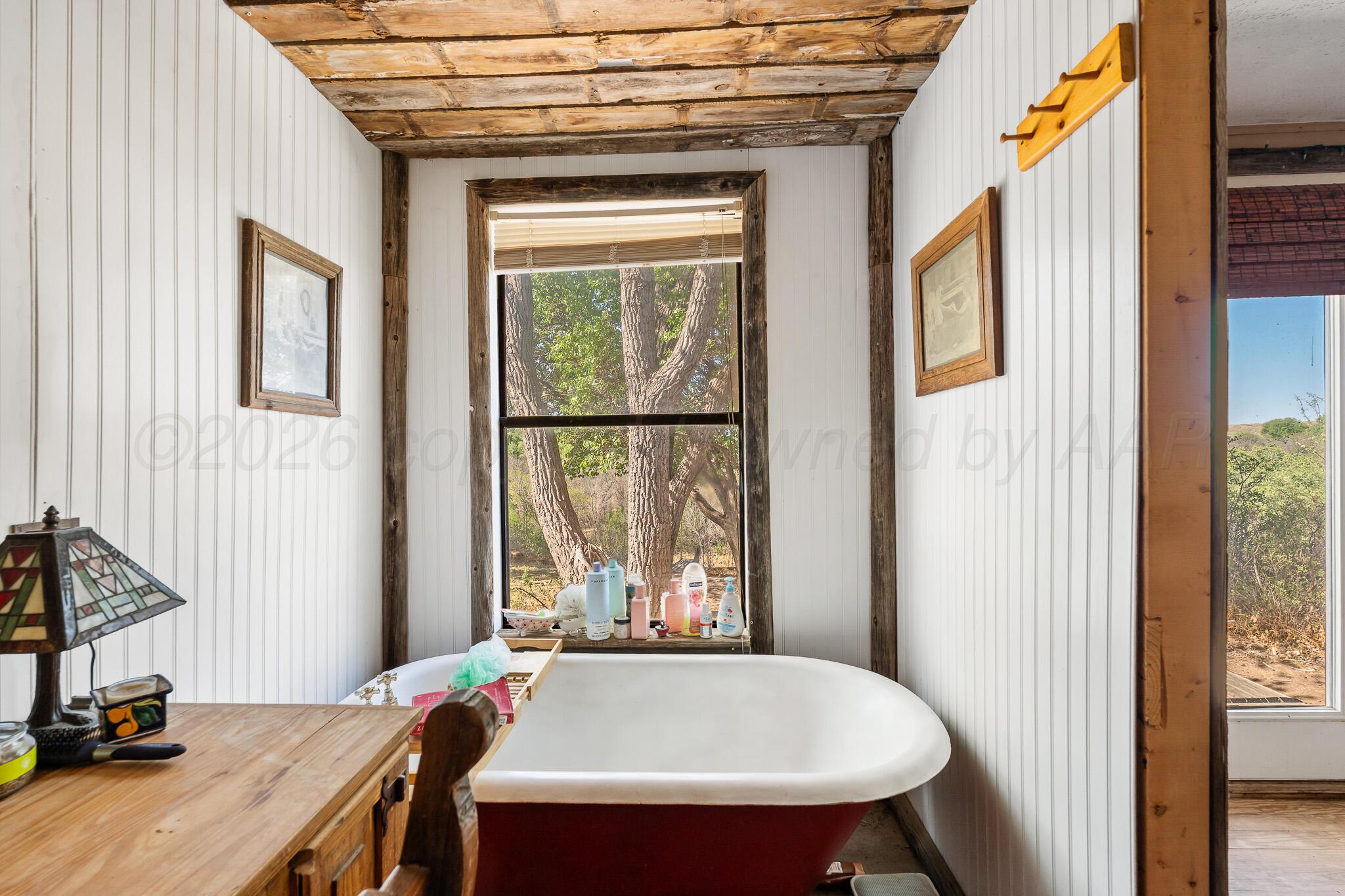 258 Carroll Creek Drive Property Photo 8