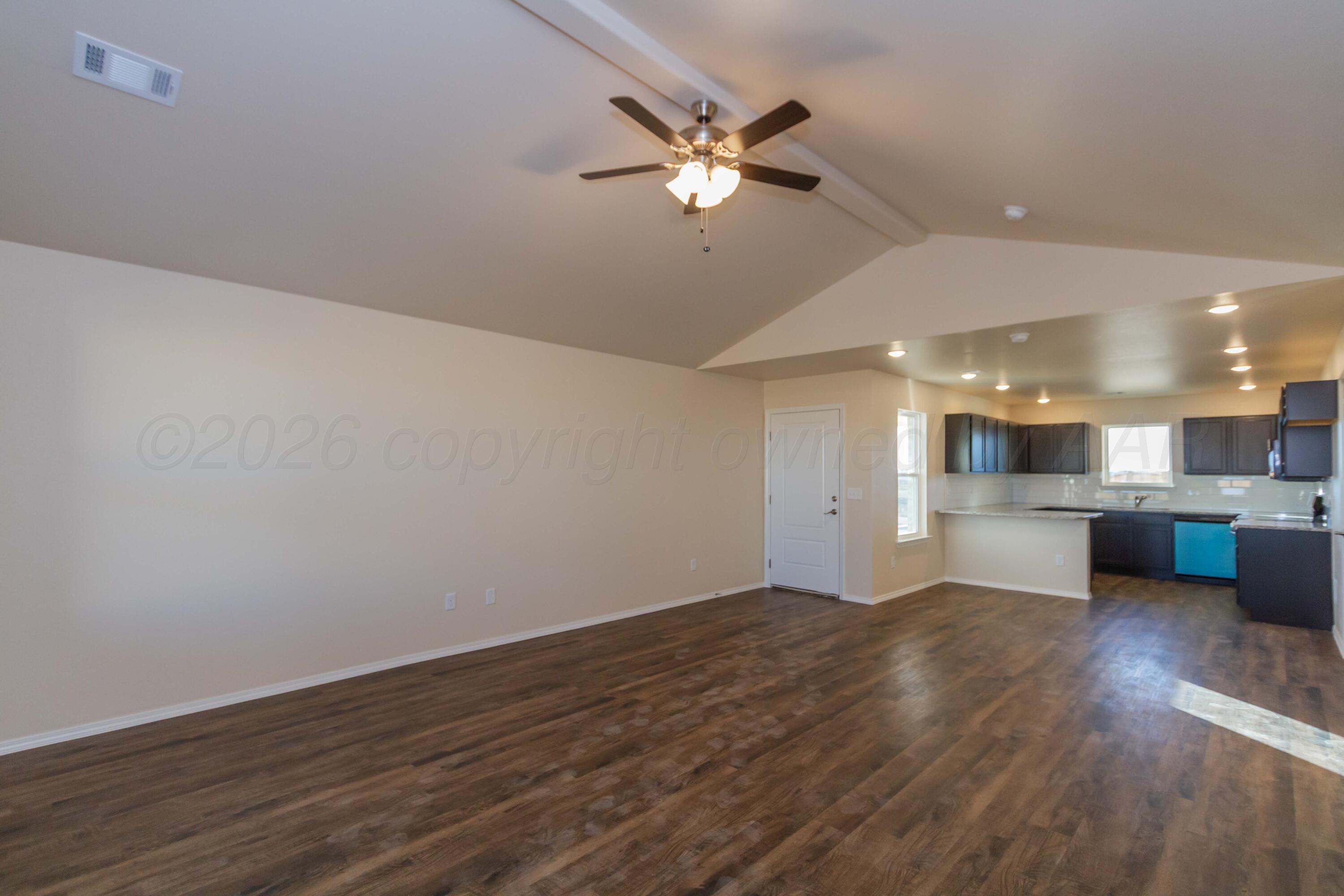 4610 Locker Street Property Photo 8