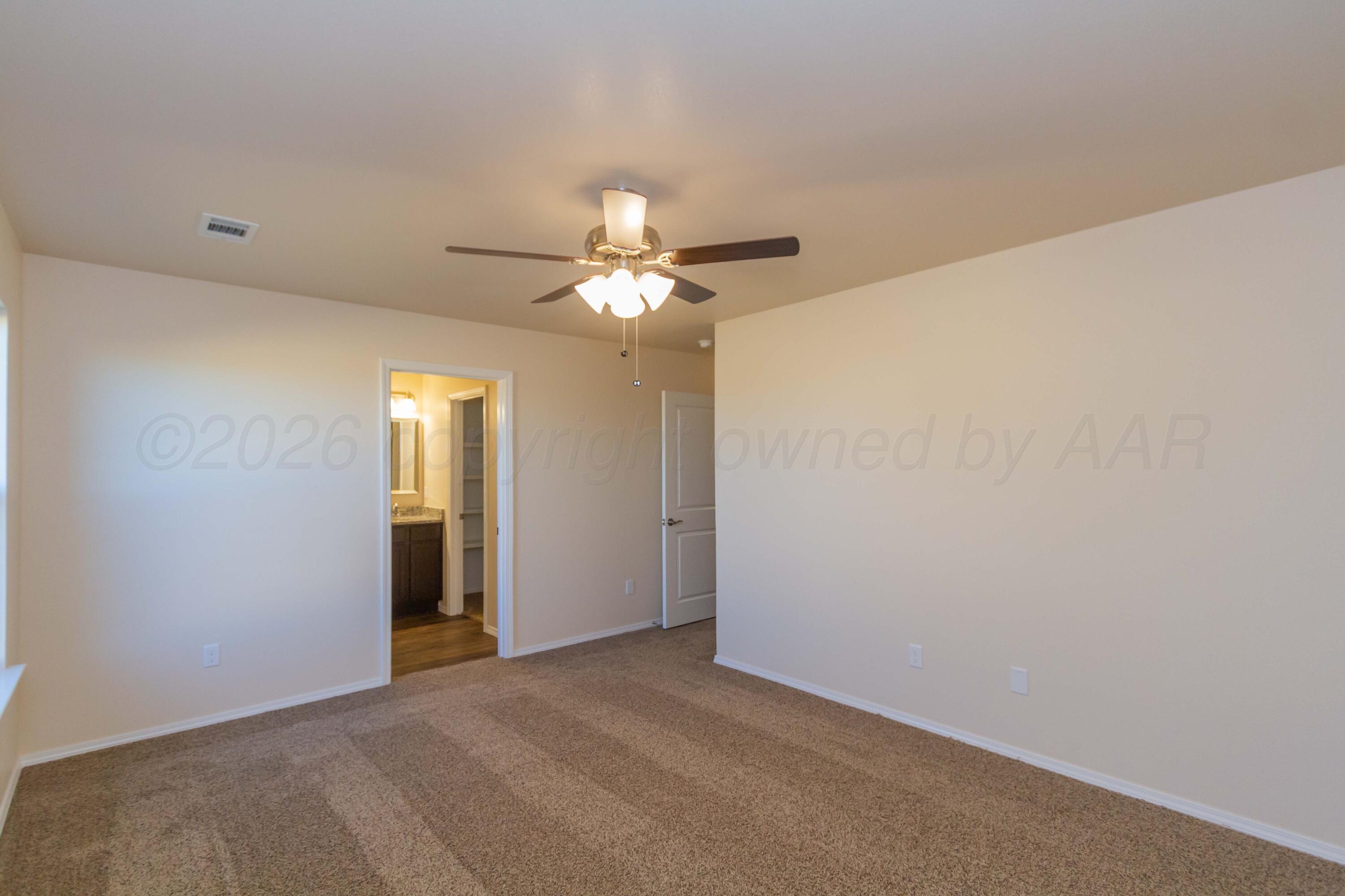 4610 Locker Street Property Photo 13