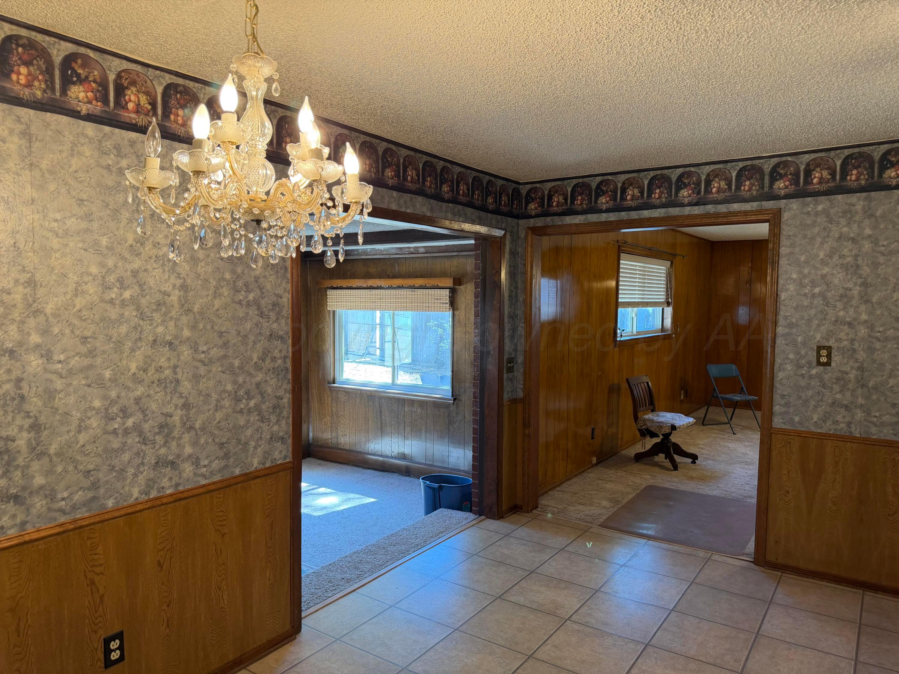 415 Mesquite Avenue Property Photo 7