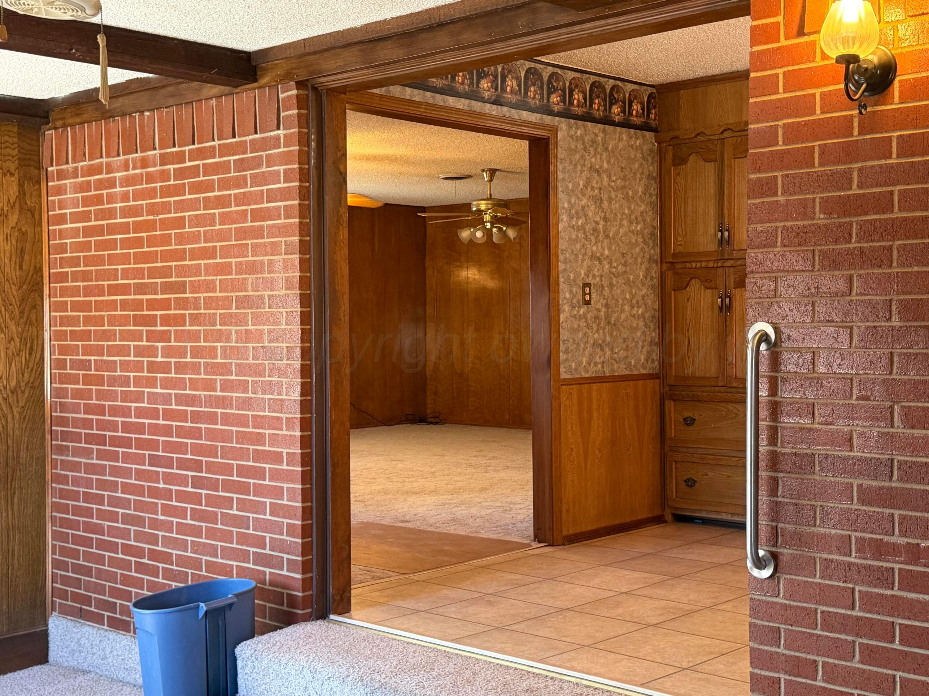 415 Mesquite Avenue Property Photo 12