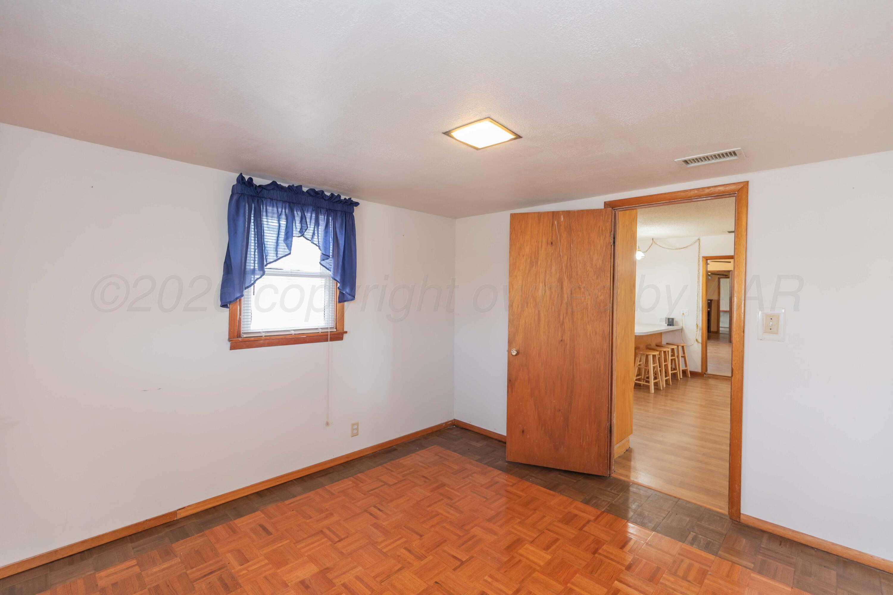 901 Lindberg Street Property Photo 26