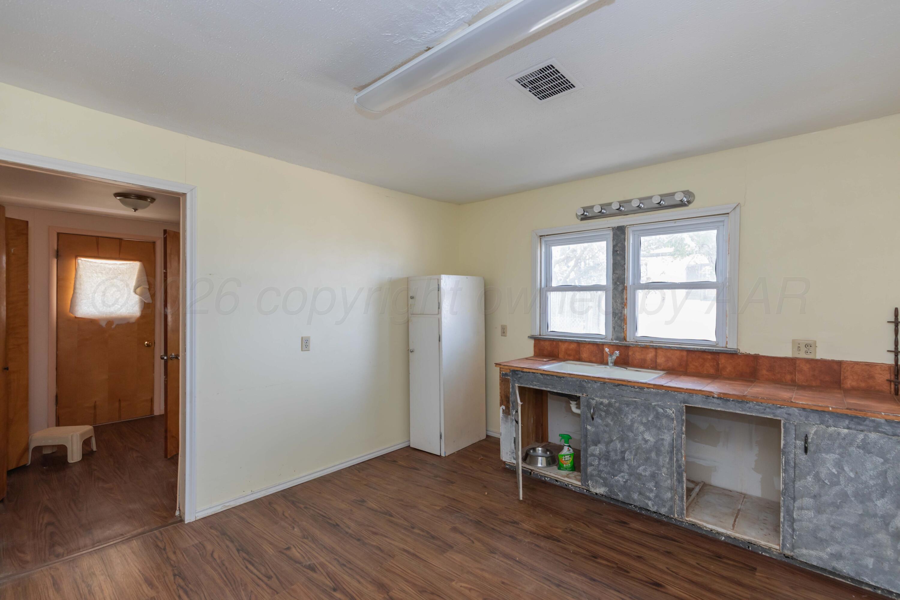 901 Lindberg Street Property Photo 29