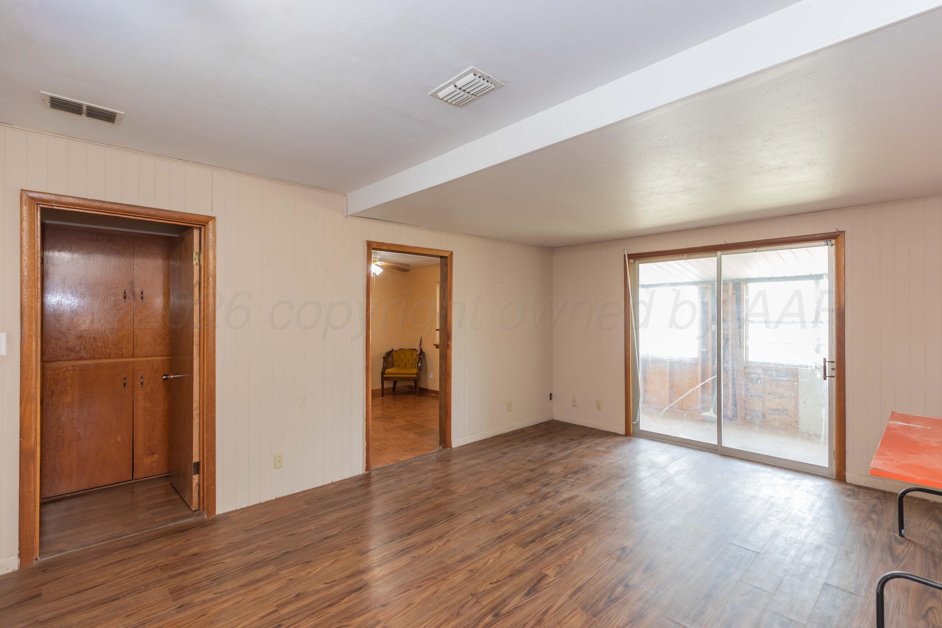 901 Lindberg Street Property Photo 37