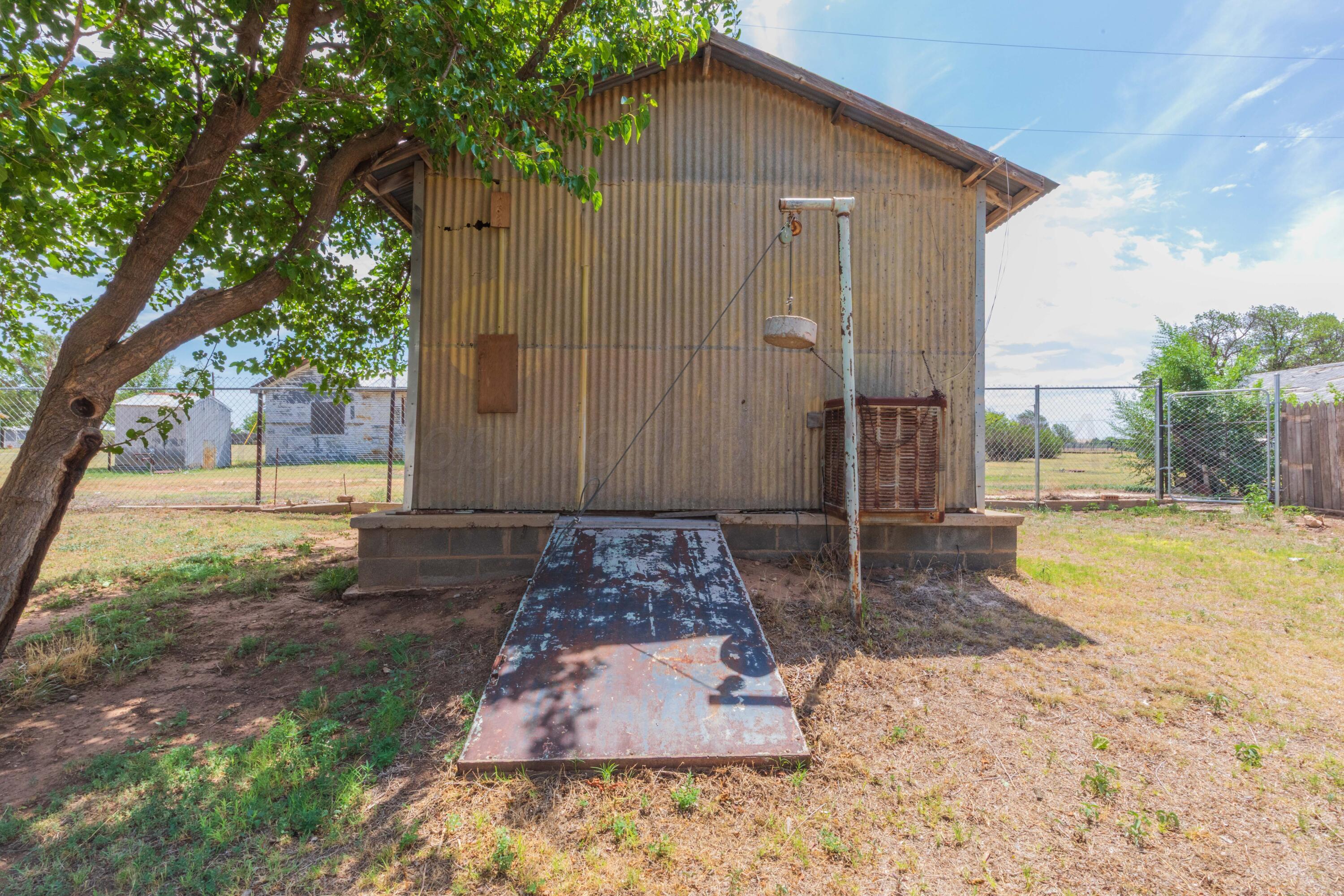 901 Lindberg Street Property Photo 37