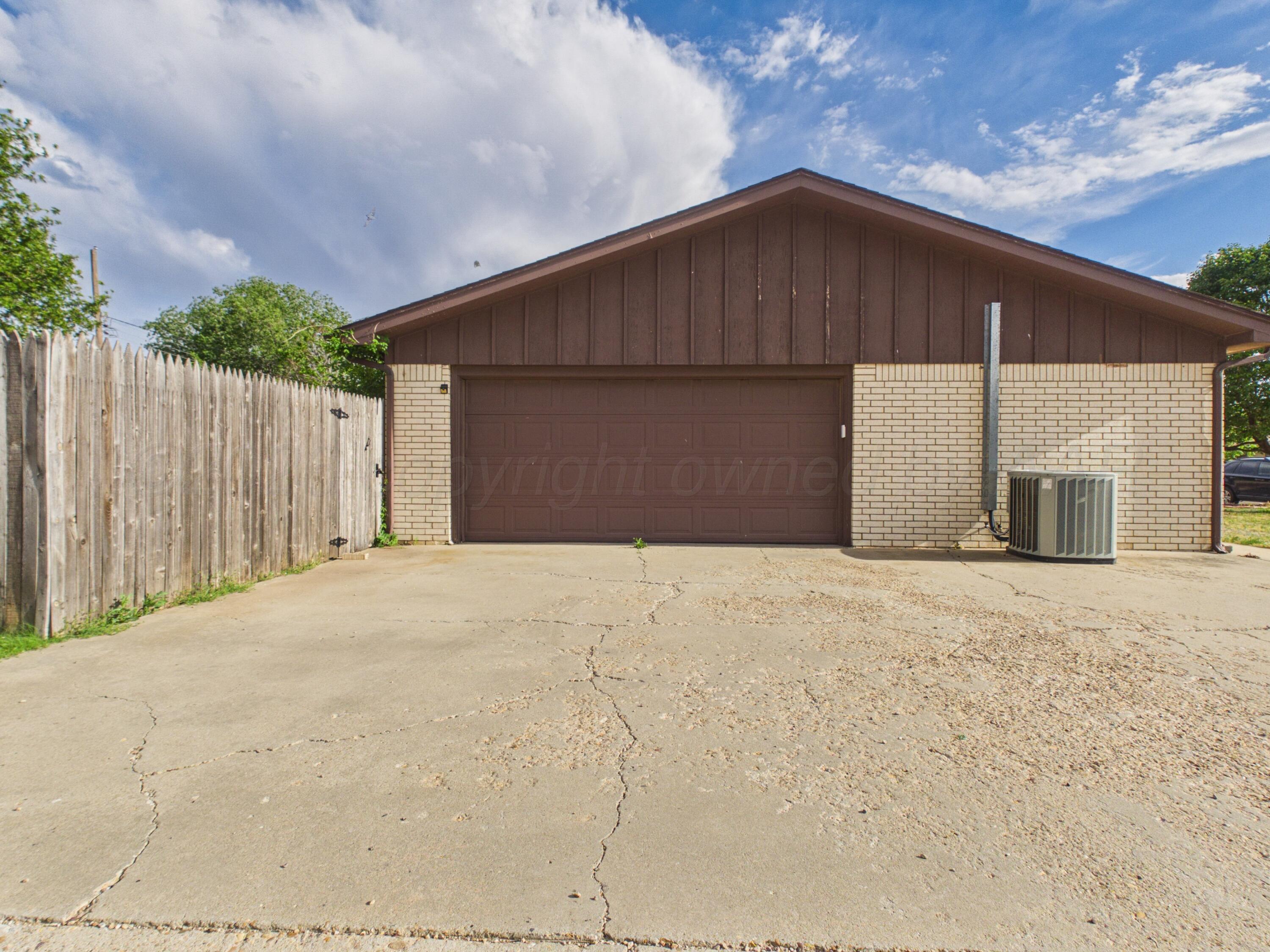 318 Cedar Avenue Property Photo 27