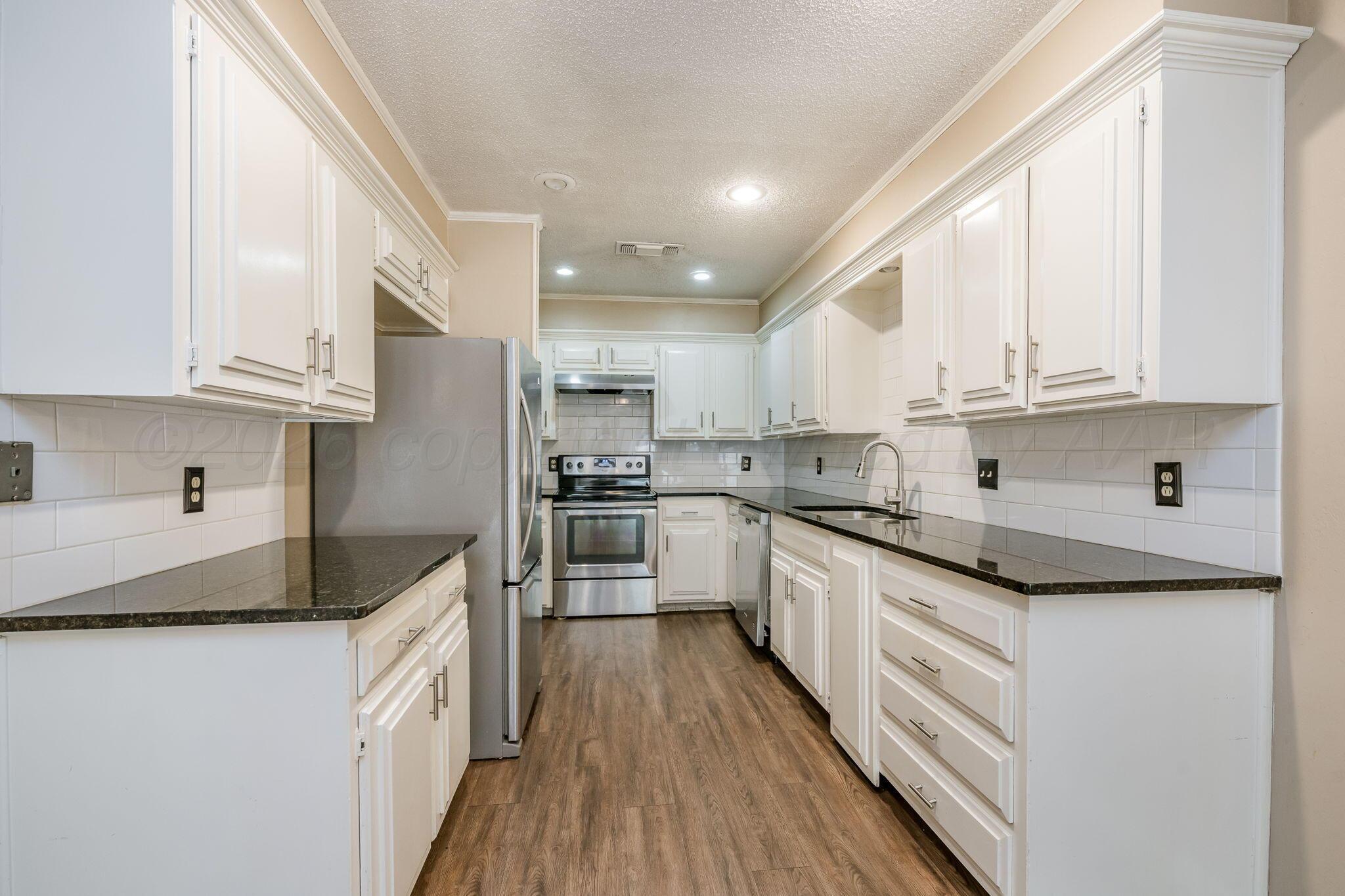3438 Tripp Avenue Property Photo 9