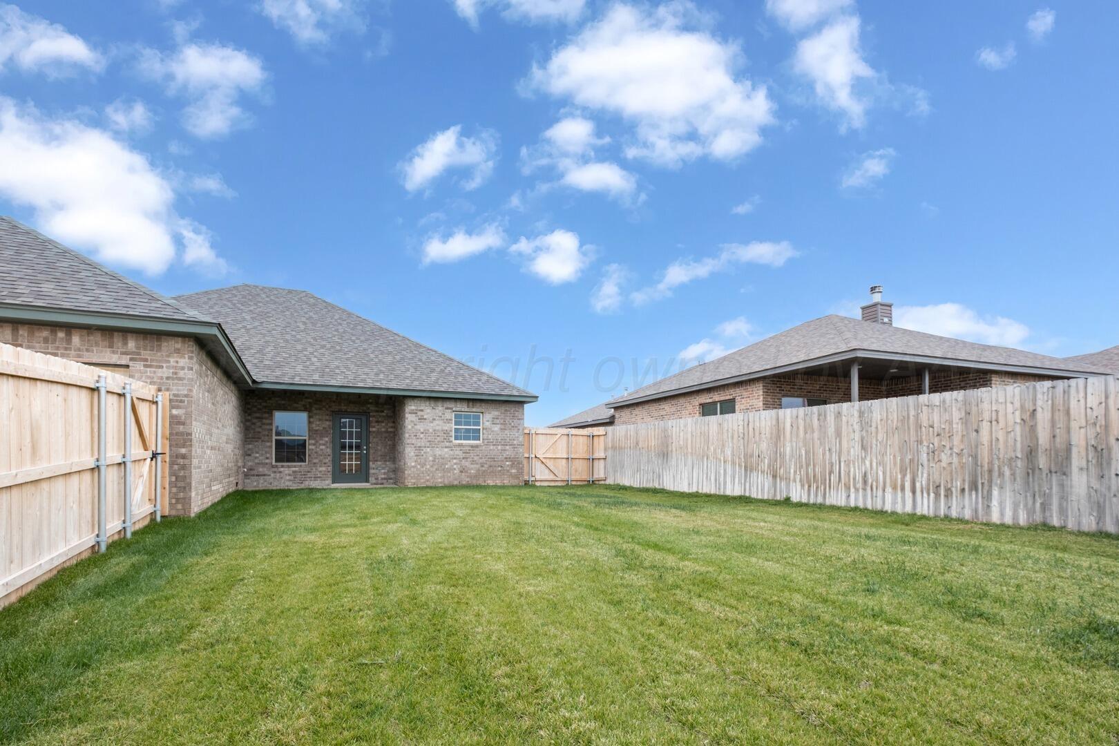 7508 Beck Drive Property Photo 2