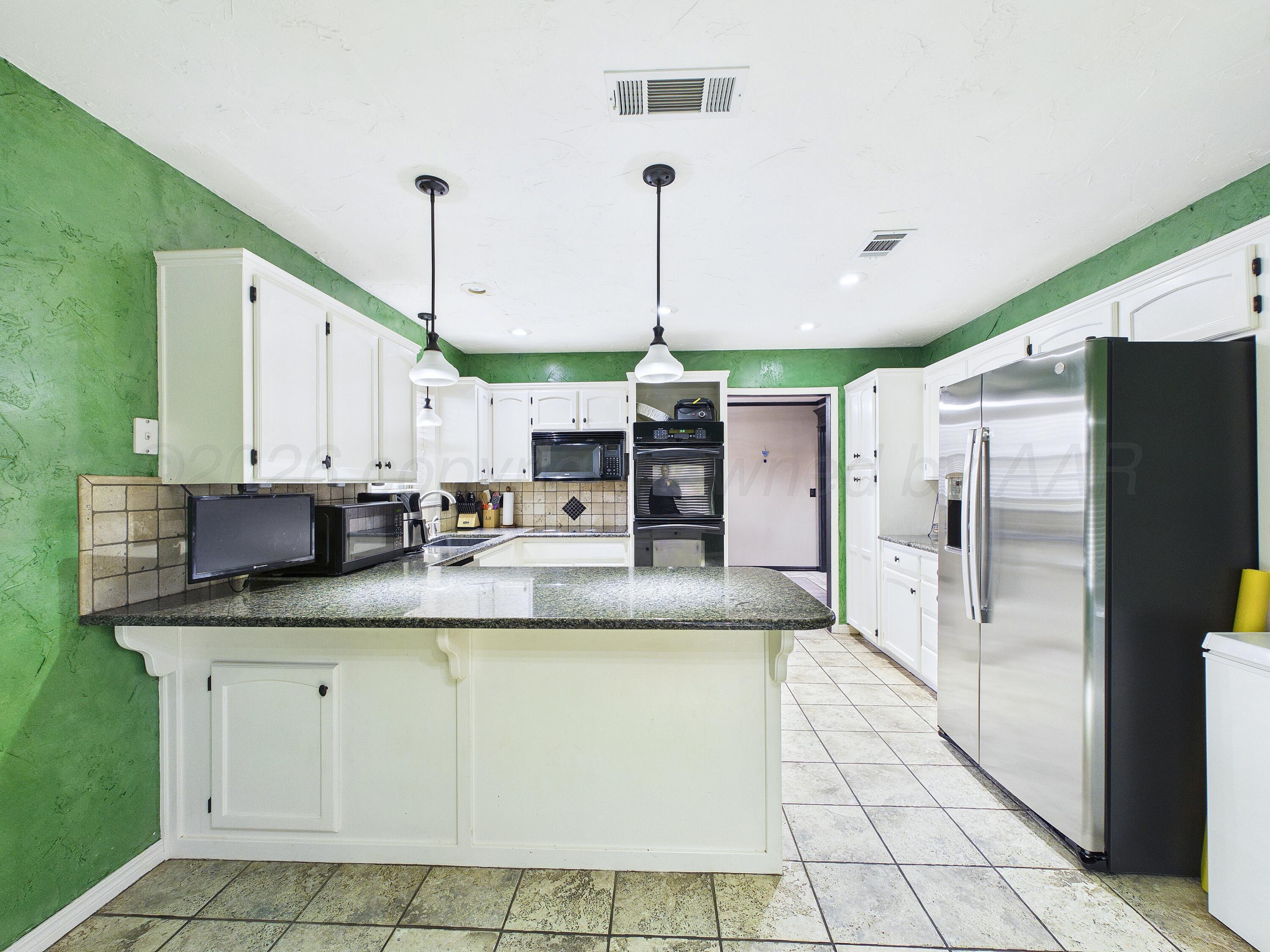 7810 Farrell Drive Property Photo 16
