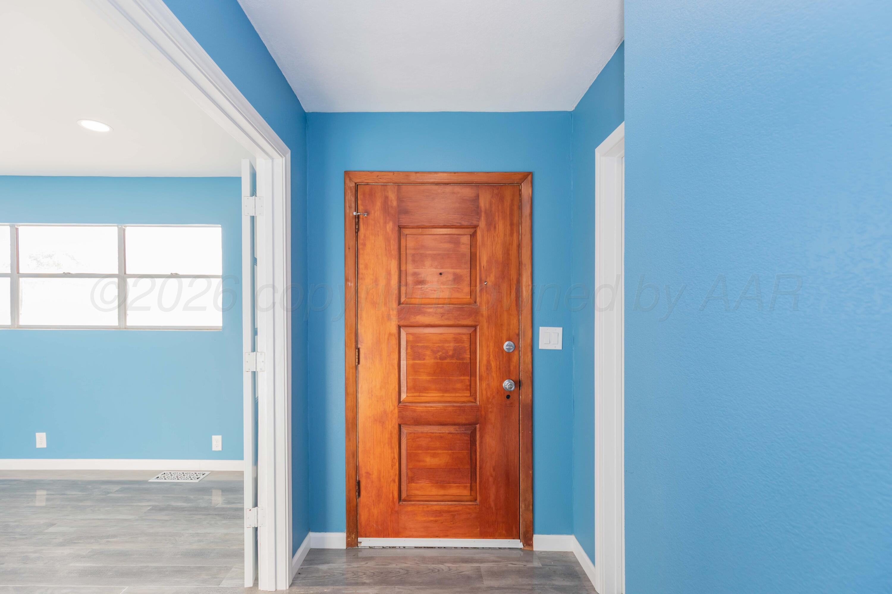 2125 N Dogwood Lane Property Photo 4