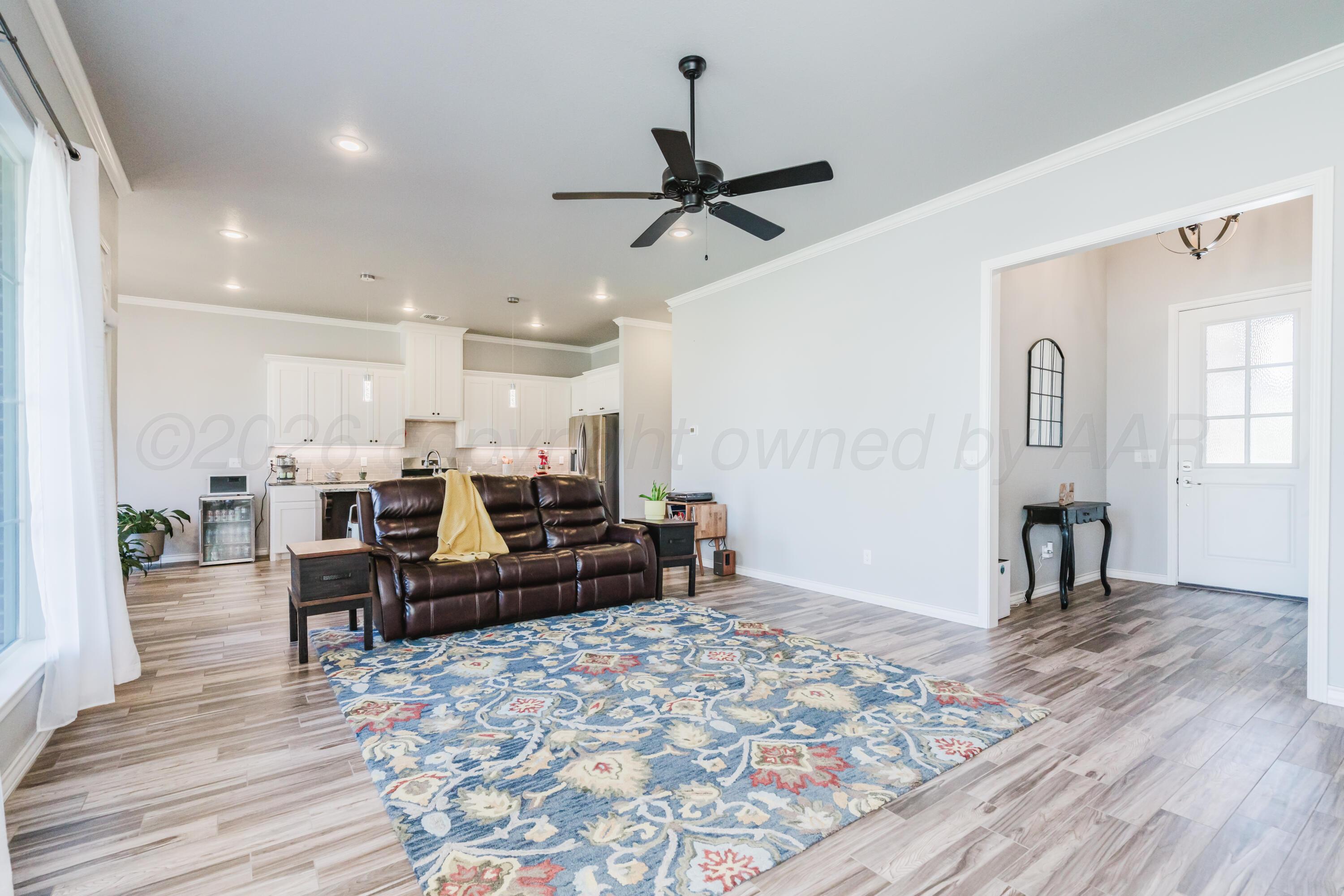 20 Living Way Lane Property Photo 7