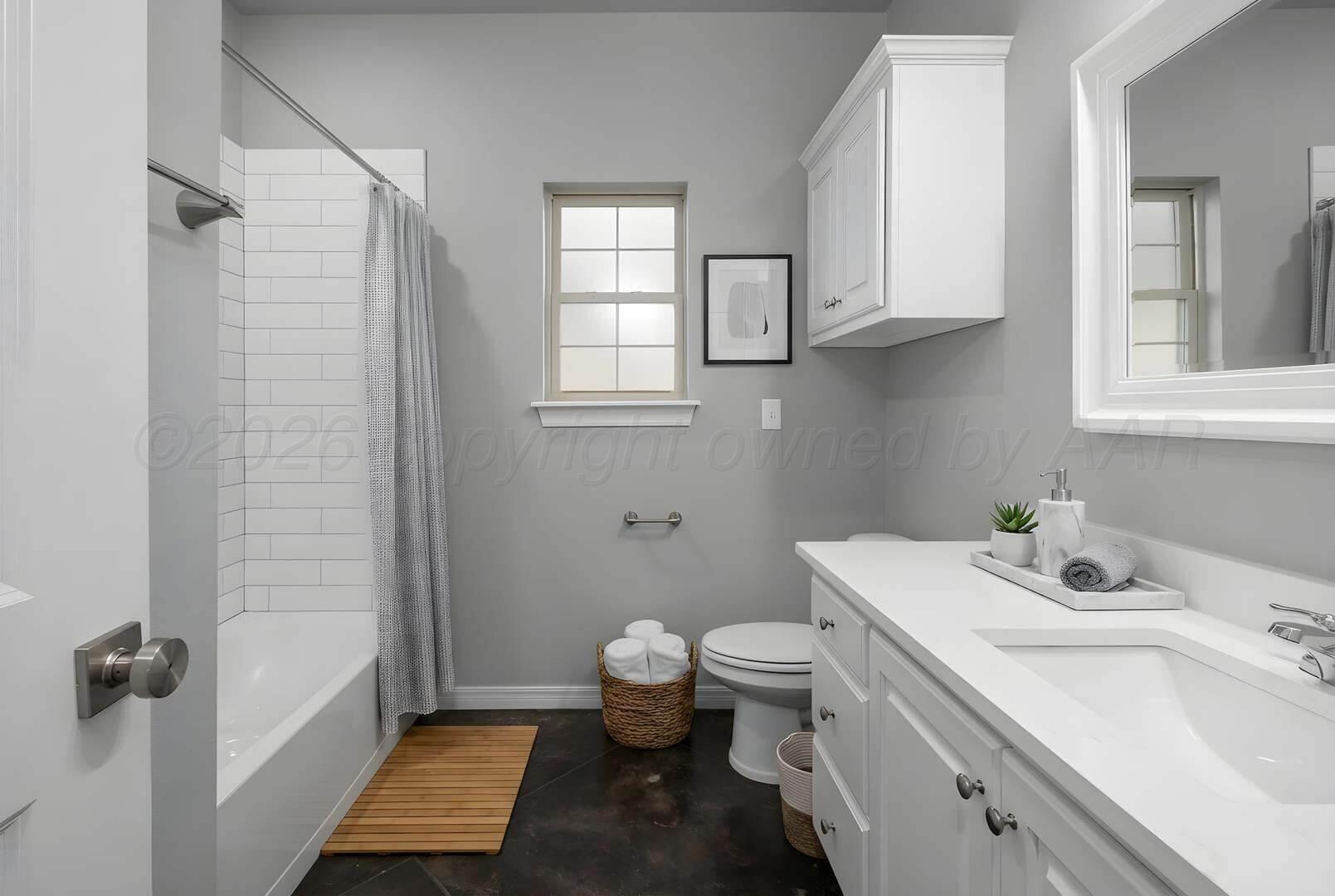 12500 Deep Creek Drive Property Photo 8