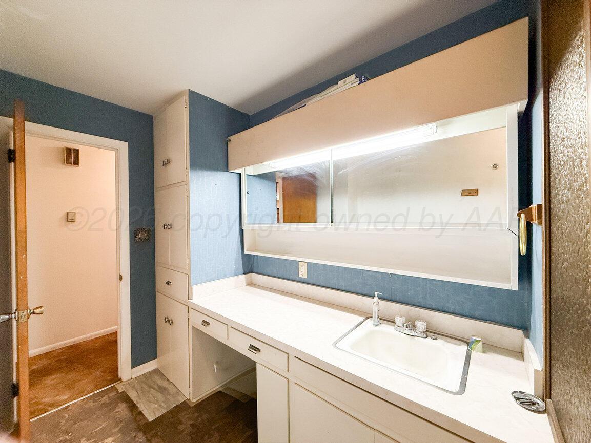 4305 S Bonham Street Property Photo 29