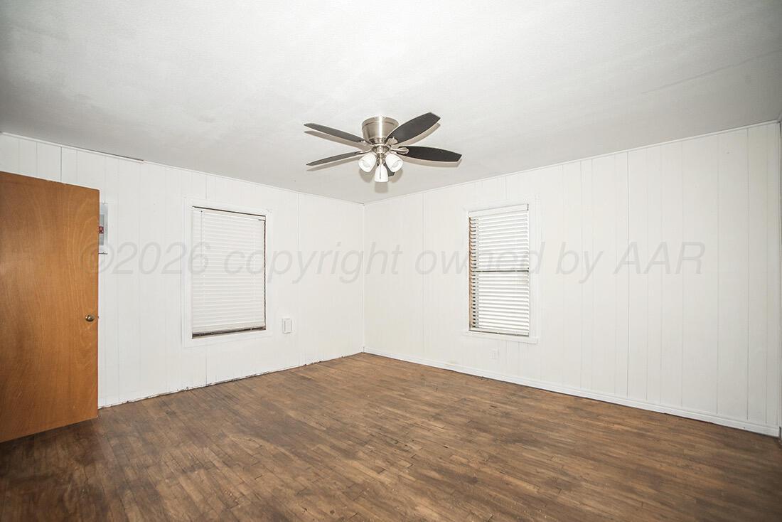 411 Ne 4th Street Property Photo 10