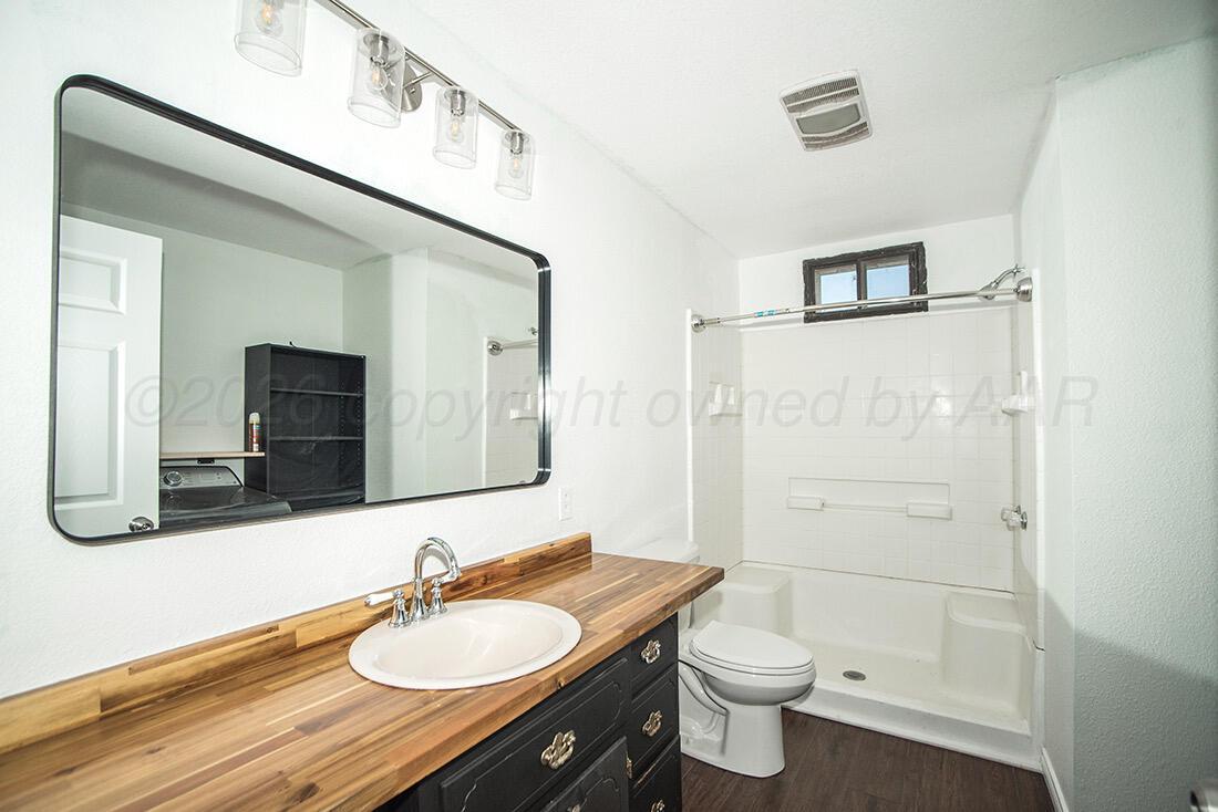 411 Ne 4th Street Property Photo 14