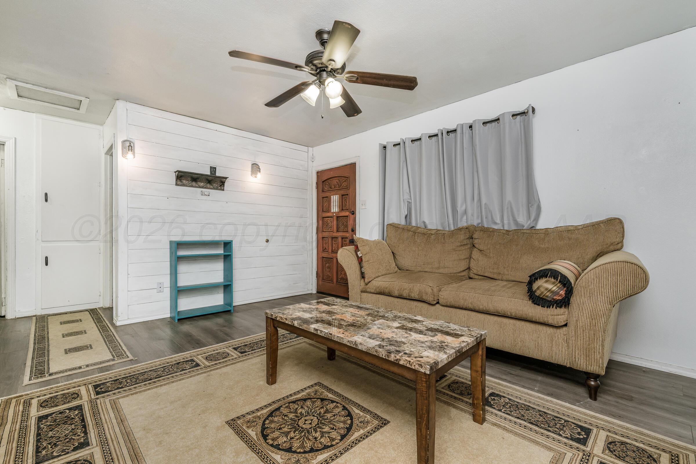 4429 Bowie Street Property Photo 4