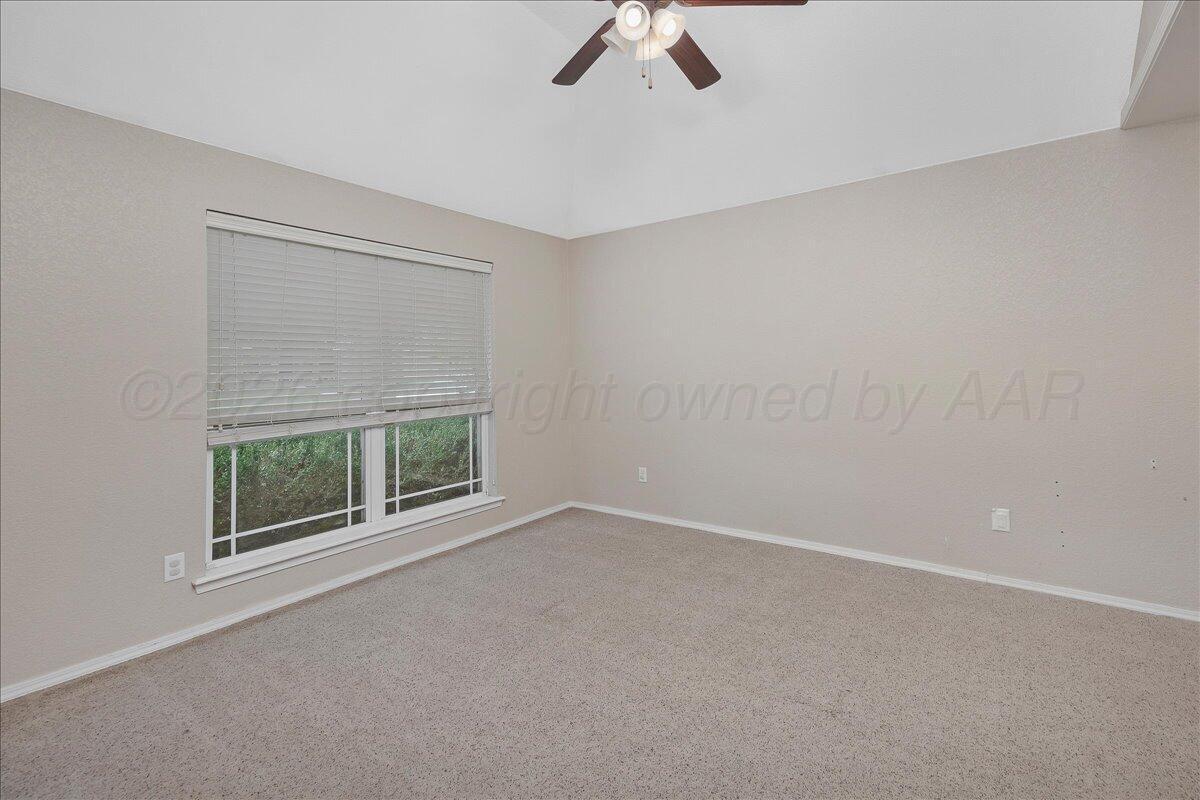 1412 Sw 61st Avenue Property Photo 5