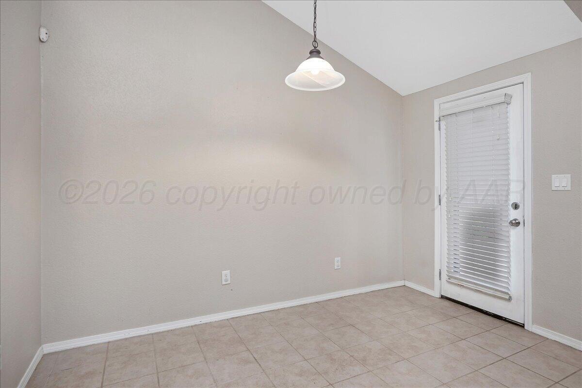 1412 Sw 61st Avenue Property Photo 16