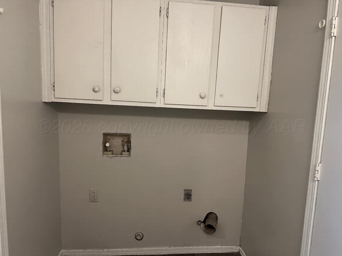 3110 Redwood Street Property Photo 6