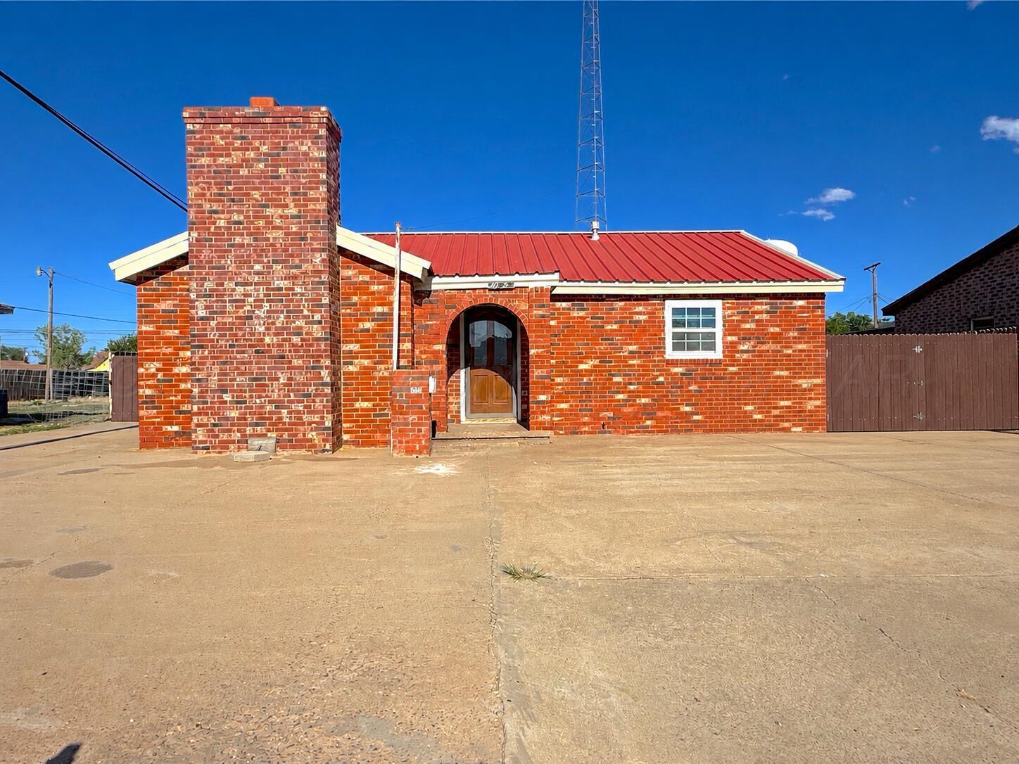 1015 Miller Avenue Property Photo 1