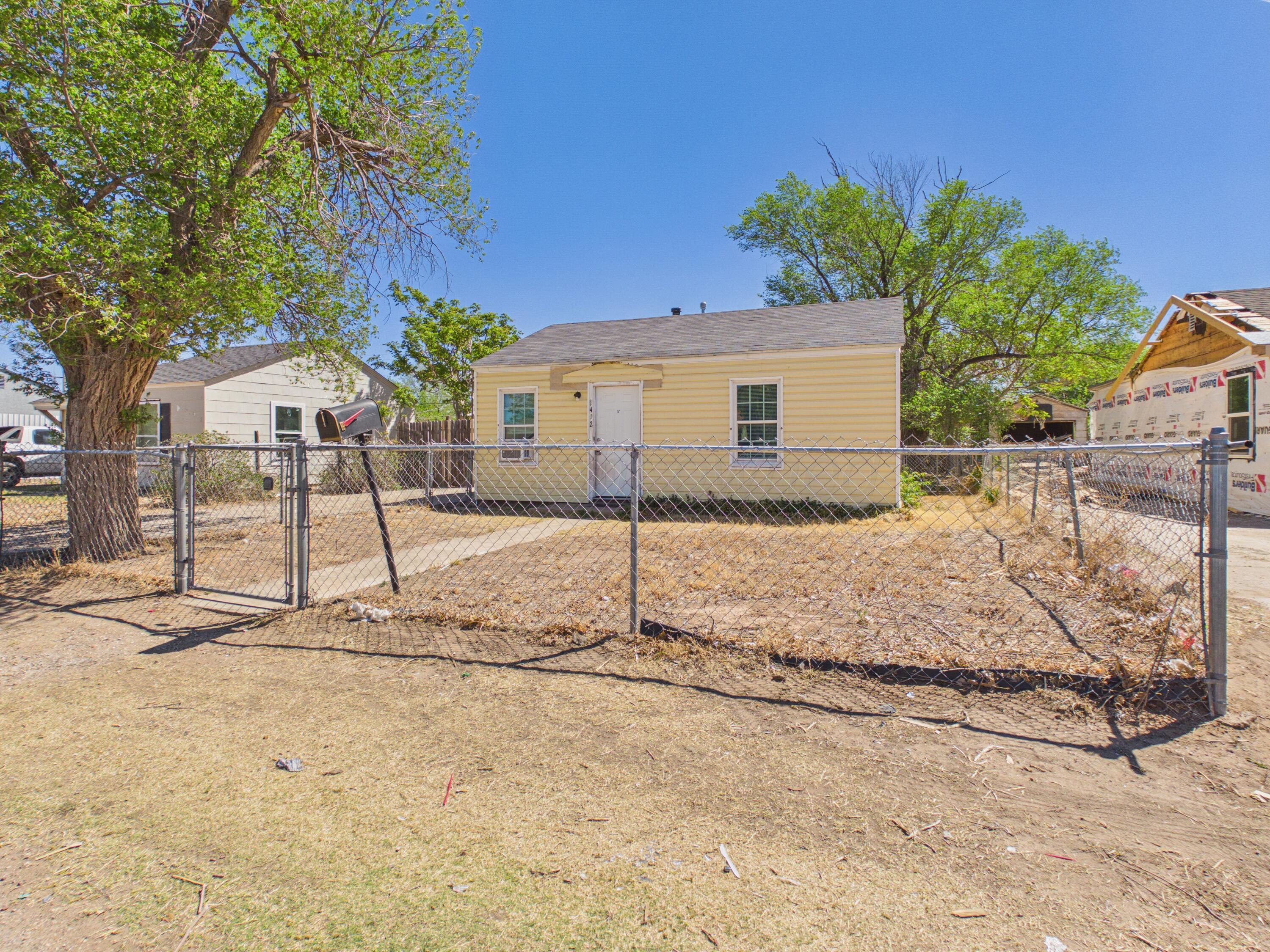 1412 N Marrs Street Property Photo 2