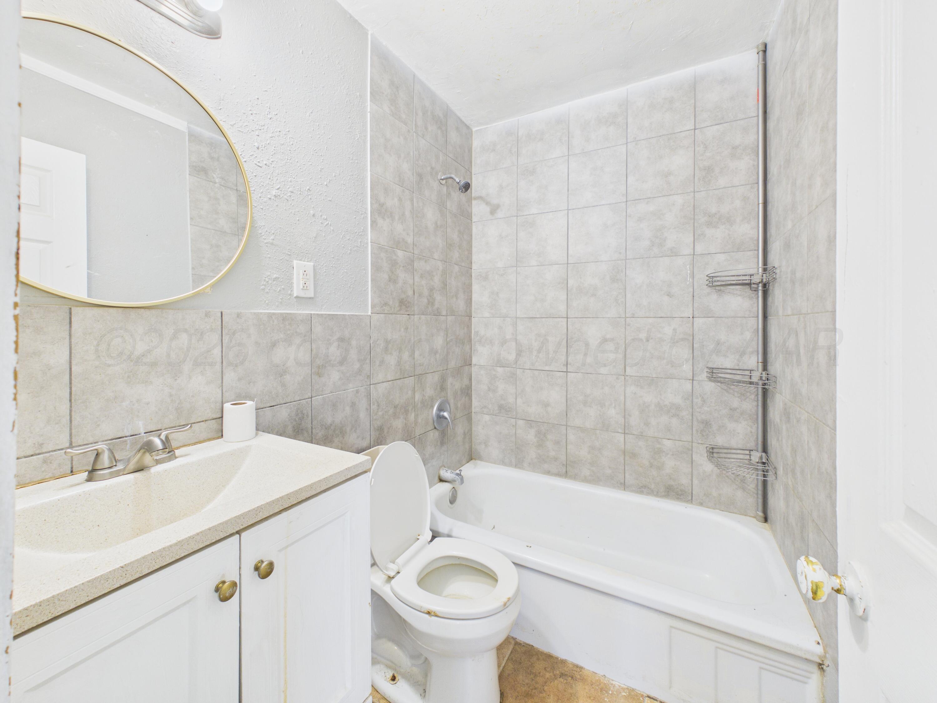 1412 N Marrs Street Property Photo 11
