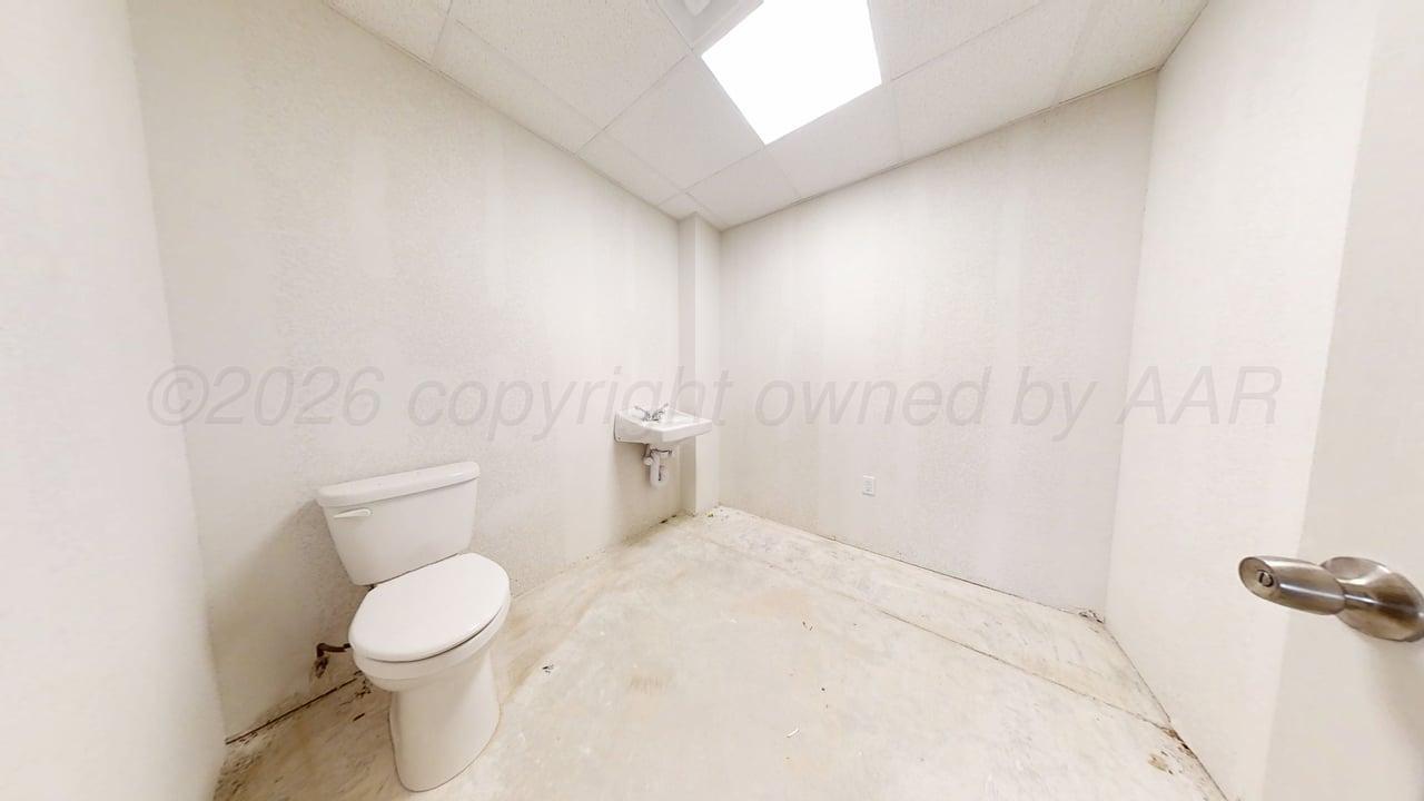 18500 I-40 Frontage Road, 1 Property Photo 6