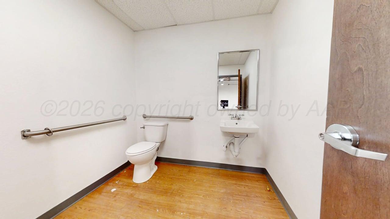 18500 I-40 Frontage Road, 4 Property Photo 8