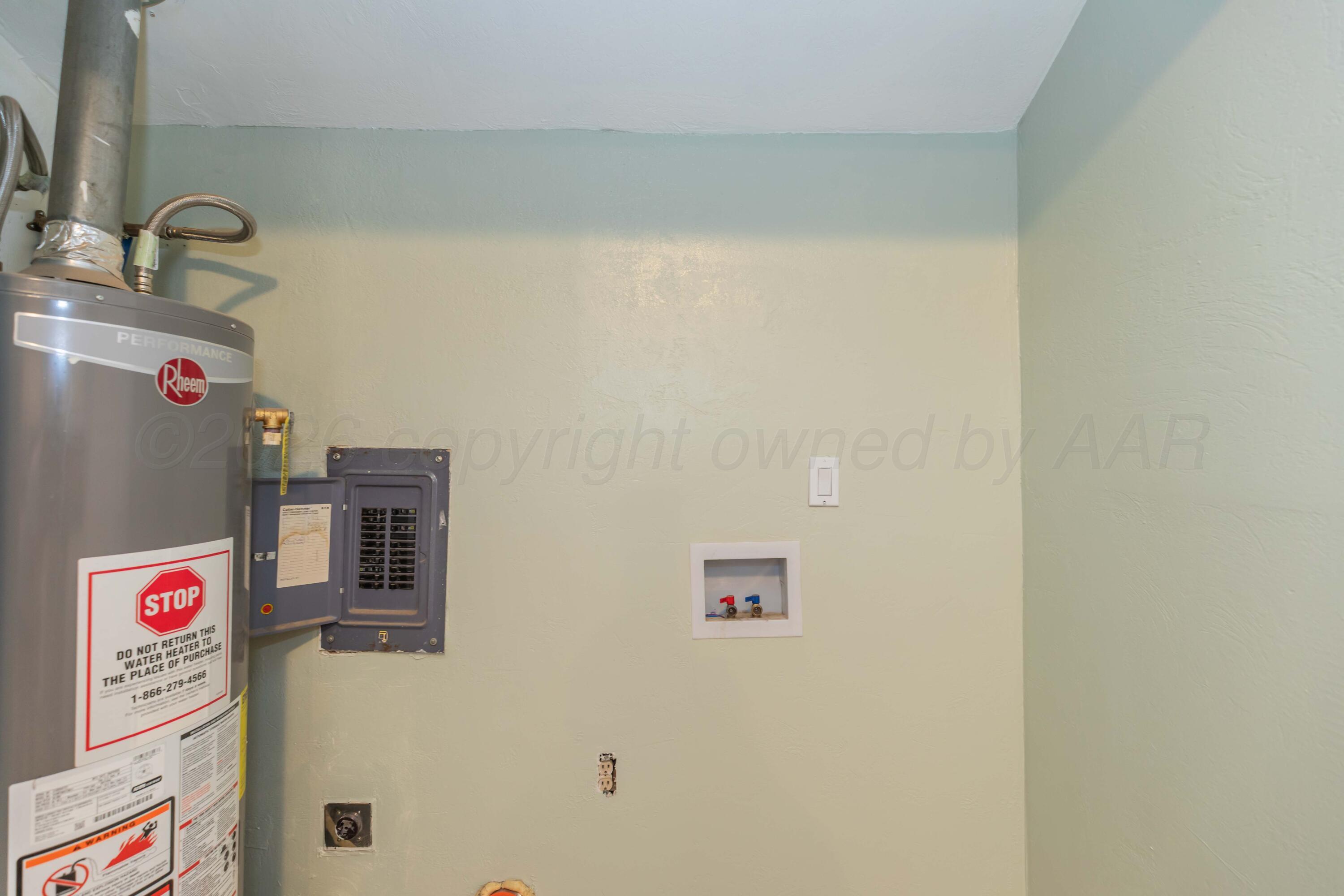 400 N Tennessee Street Property Photo 14