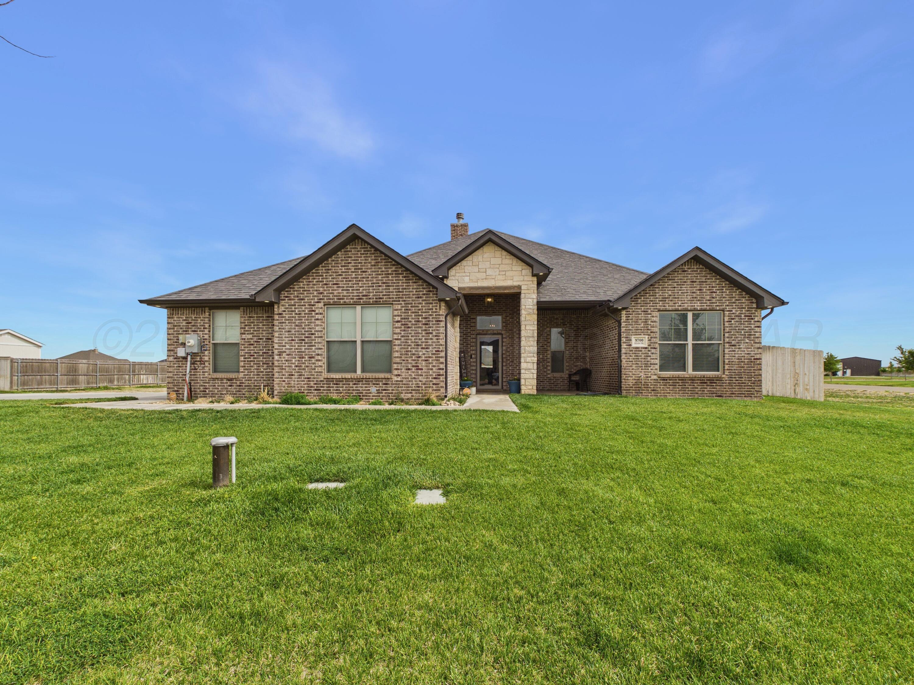 9700 Cicada Trail Property Photo 1