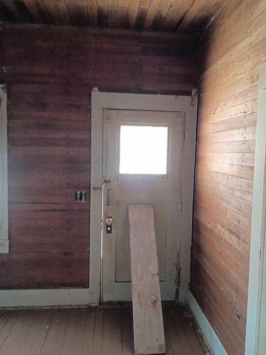 328 N Austin Avenue Property Photo 21