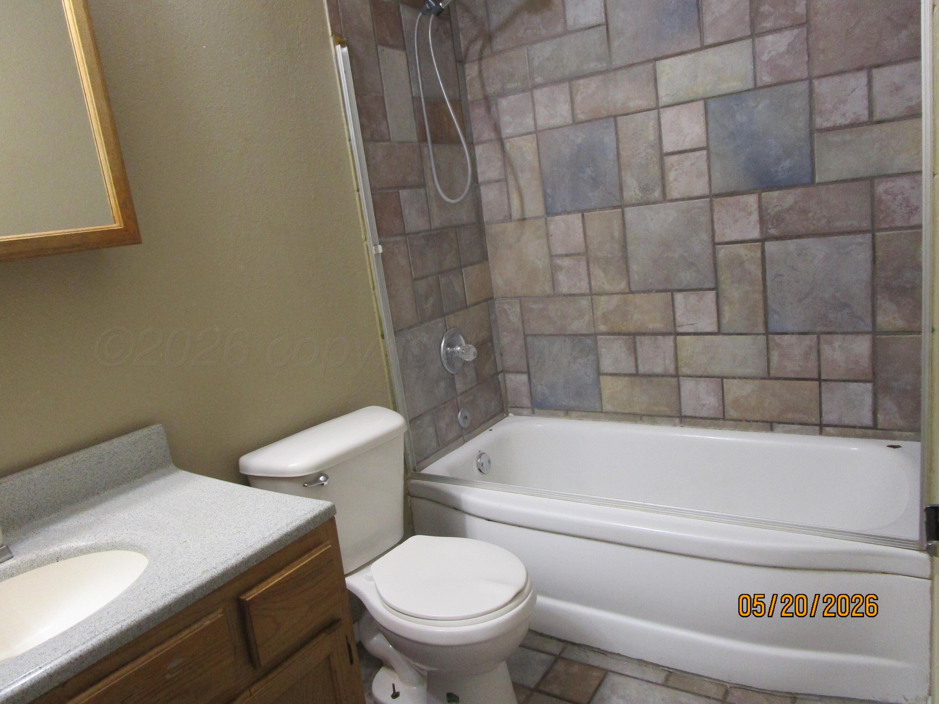 926 West Drive Property Photo 7