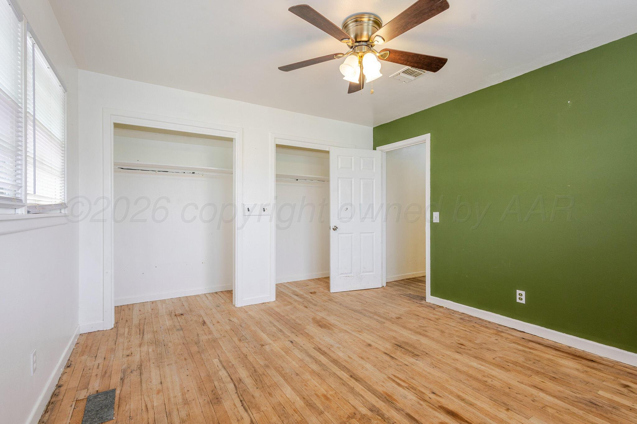 615 W Avenue J Property Photo 27