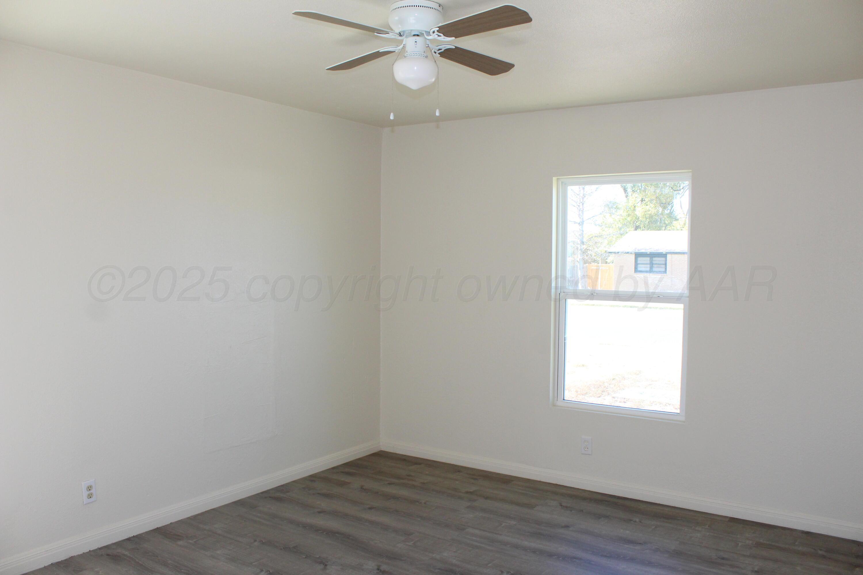 718 Ave. K Property Photo 12