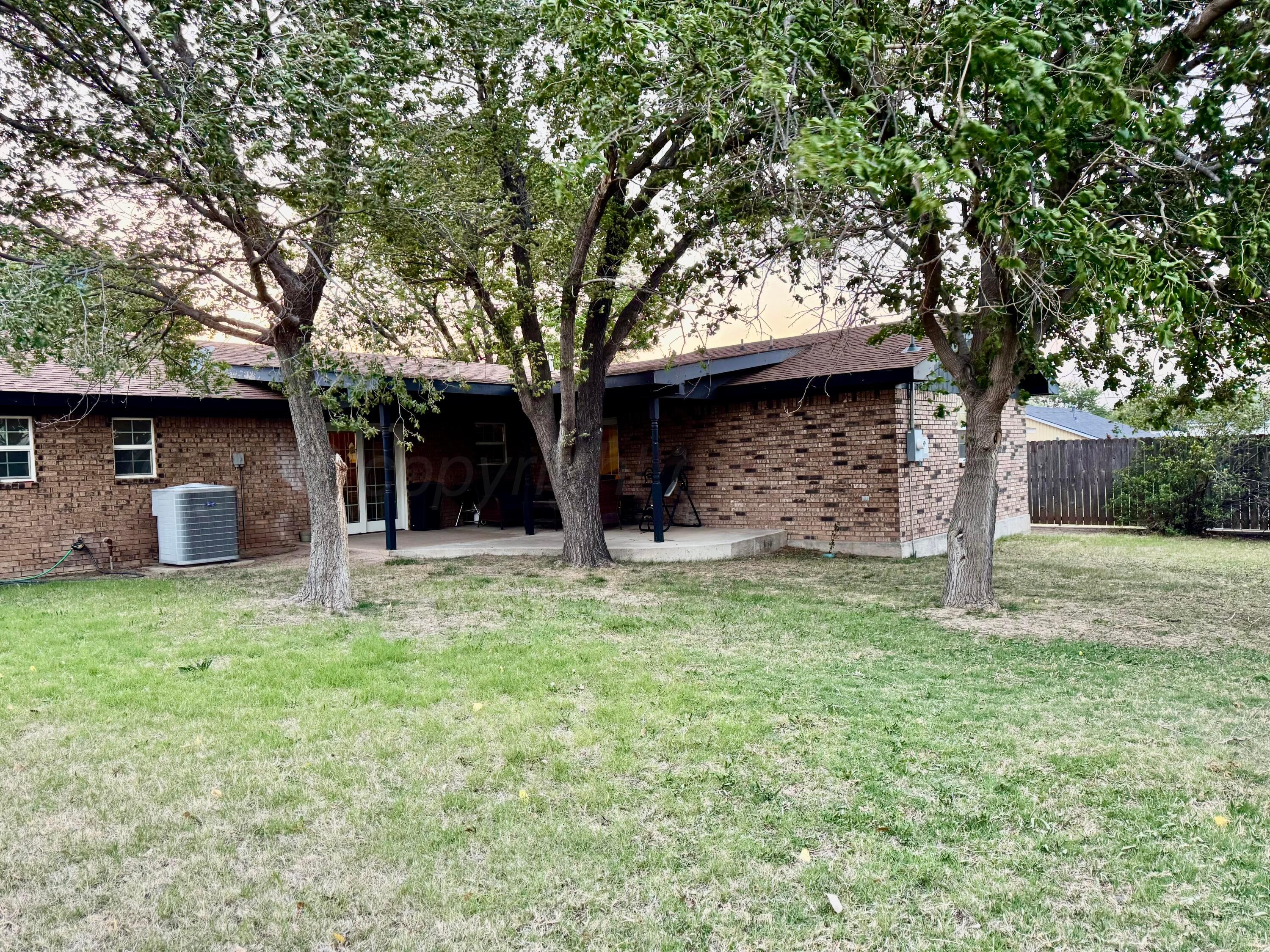1639 S Willard Avenue Property Photo 3